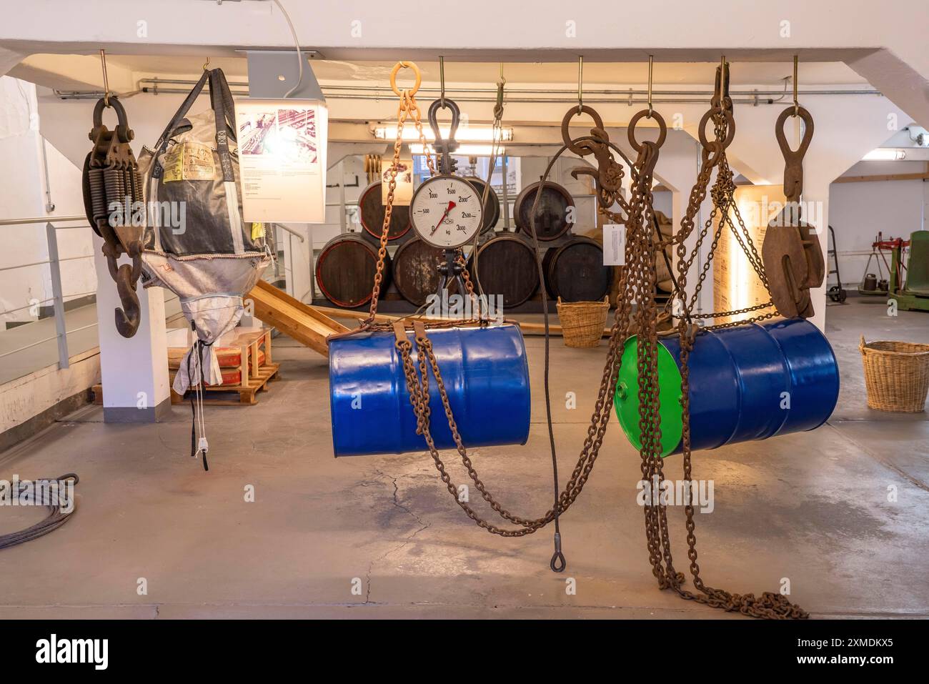 Musée de la navigation intérieure allemande, dans l'ancienne piscine couverte Ruhrort, à Duisburg, Rhénanie du Nord-Westphalie, Allemagne Banque D'Images