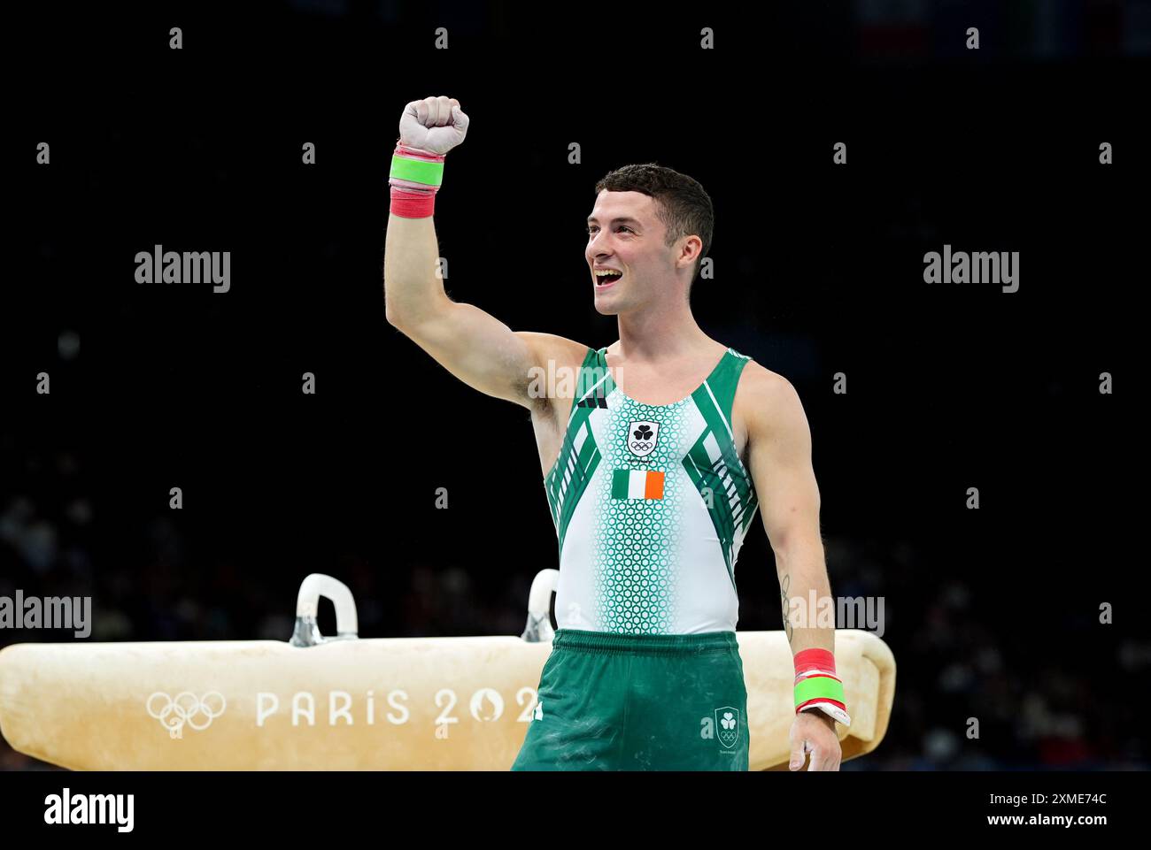 L'Irlandais Rhys McClenaghan suit sa routine sur le Pommel Horse lors de la gymnastique artistique, qualification masculine à la Bercy Arena le premier jour des Jeux Olympiques de Paris 2024 en France. Date de la photo : samedi 27 juillet 2024. Banque D'Images