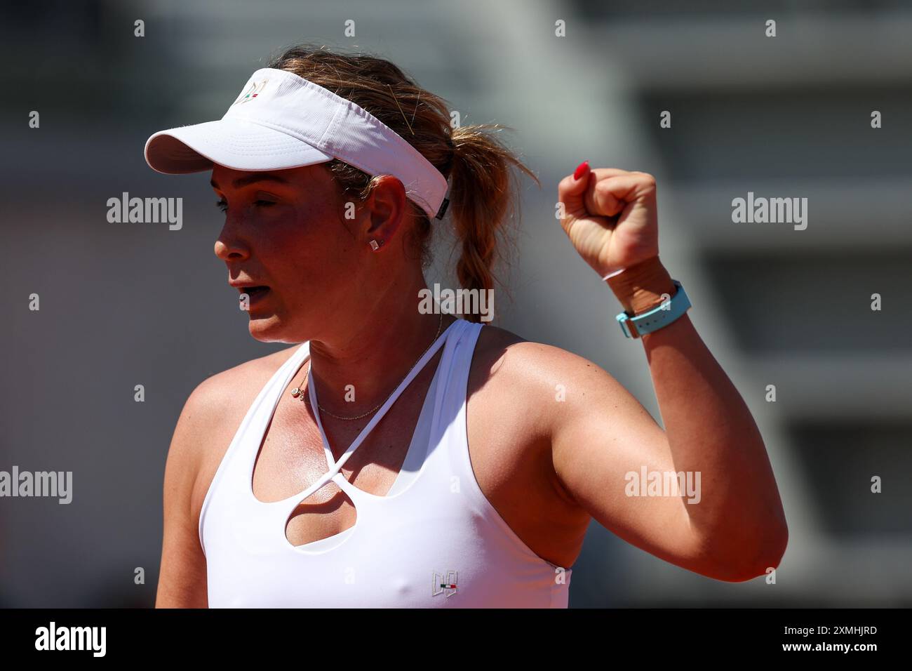 Pariz, Francuska. 28 juillet 2024. La joueuse de tennis croate Donna Vekic célèbre sa progression au deuxième tour du simple féminin le 28 juillet 2024 aux Jeux Olympiques de Paris, France. Au premier tour, Donna Vekic a battu l'italienne Lucia Bronzetti 6:2 et 7:5. Photo : Igor Kralj/PIXSELL crédit : Pixsell/Alamy Live News Banque D'Images