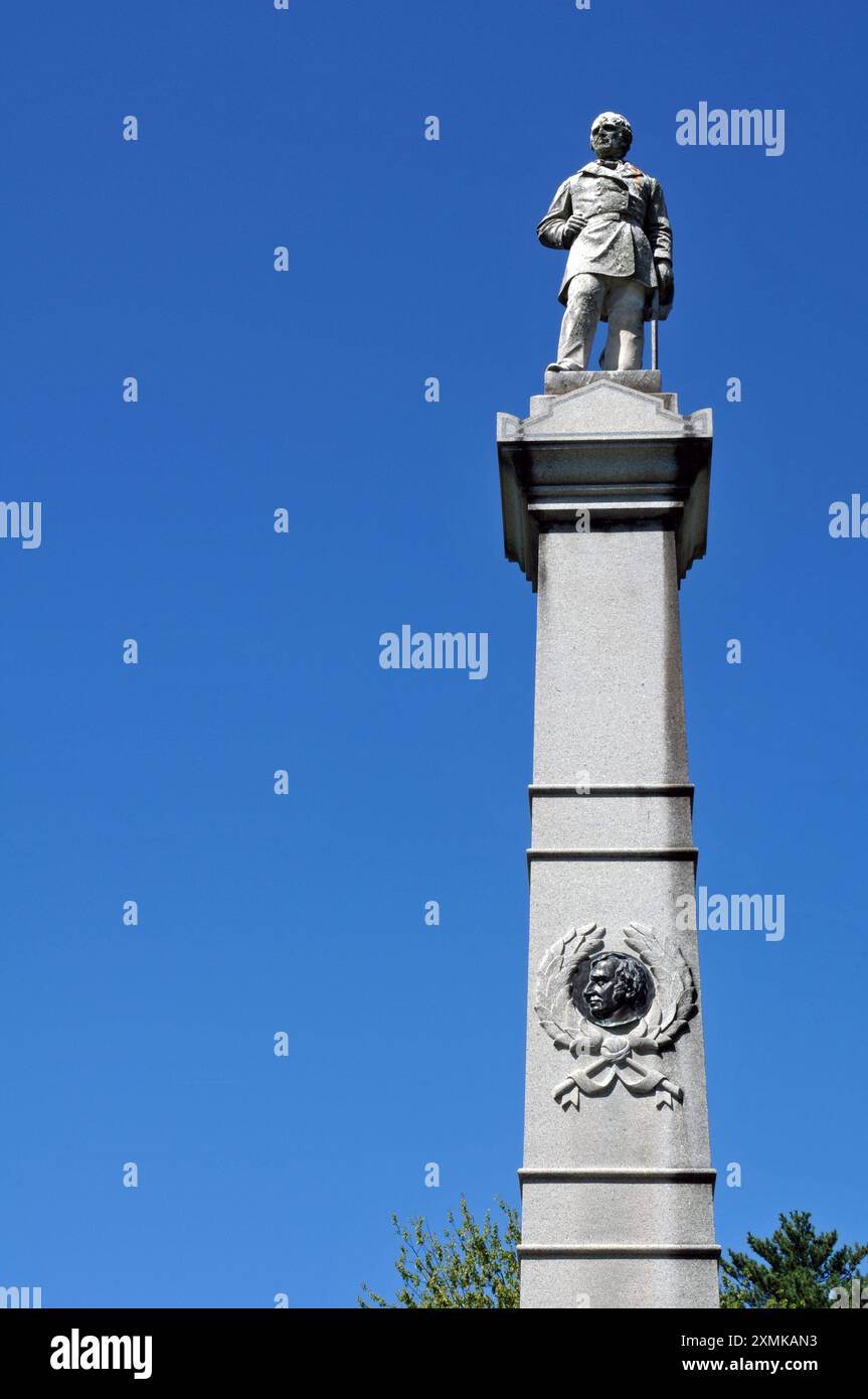 Une statue de Zachary Taylor, chef militaire et 12e président américain, sur sa tombe dans le cimetière national Zachary Taylor de Louisville. Banque D'Images