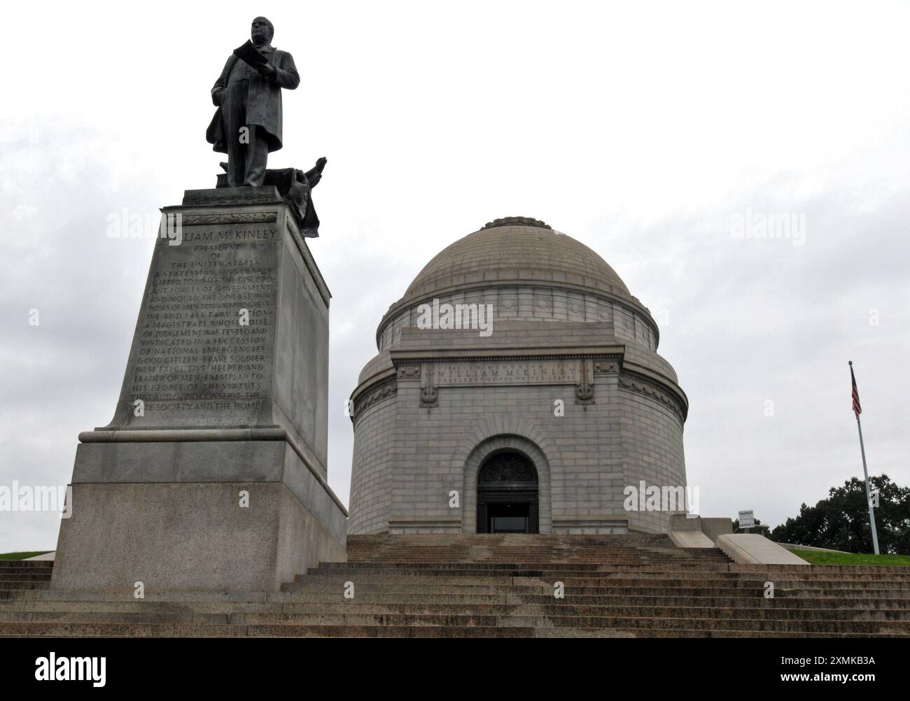 Le McKinley National Memorial à Canton, Ohio, lieu de sépulture du 25e président américain, William McKinley, et de la première dame Ida McKinley. Banque D'Images