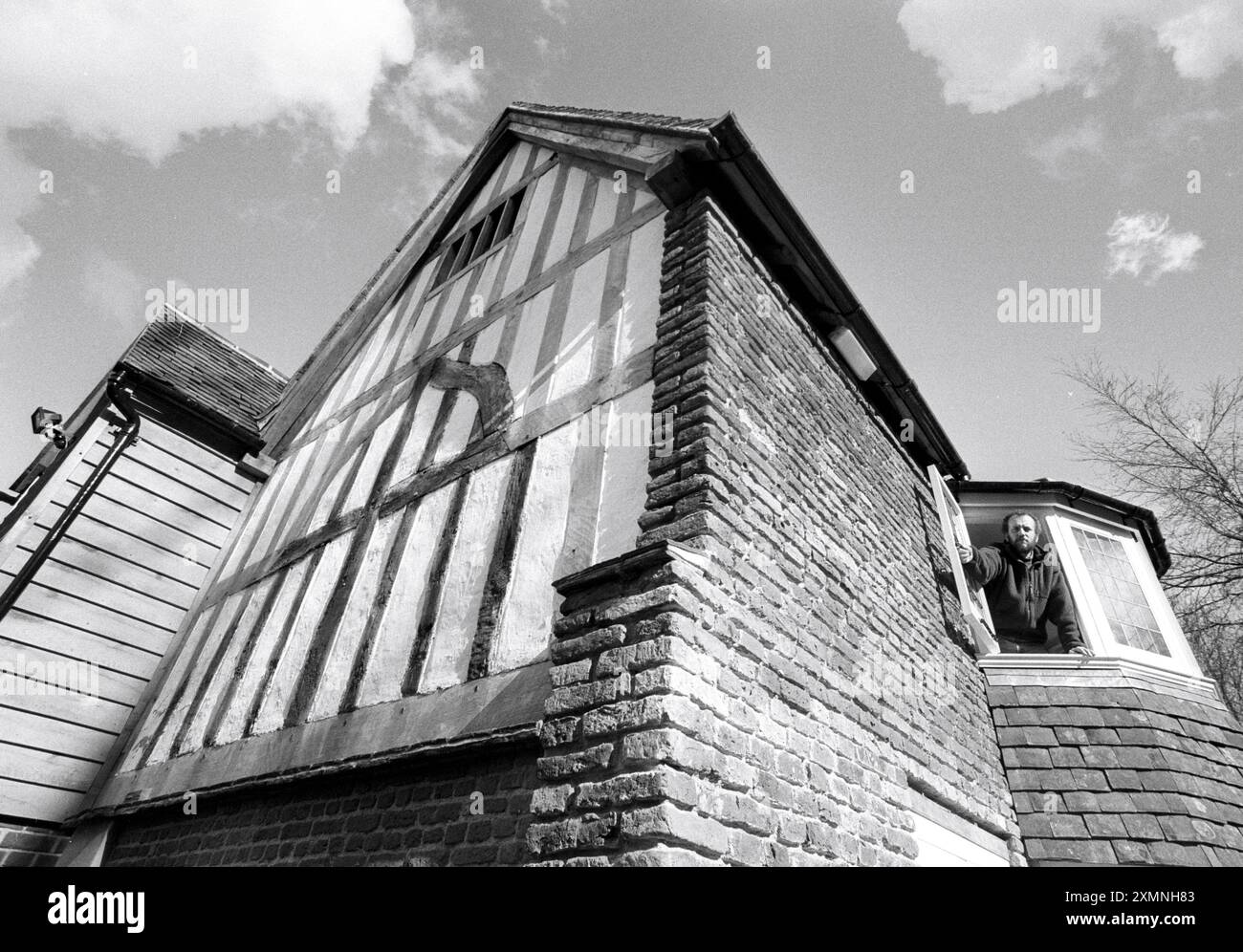 Longport est une ferme typique du Kent, avec plusieurs périodes de construction et de modification de 1500 à 1900. Il a dû être déplacé comme il était sur le chemin de l'Eurotunnel et a été entièrement reconstruit au Weald and Downland Museum à Singleton, Sissex. 28 février 1996 photo de Roger Bamber Banque D'Images