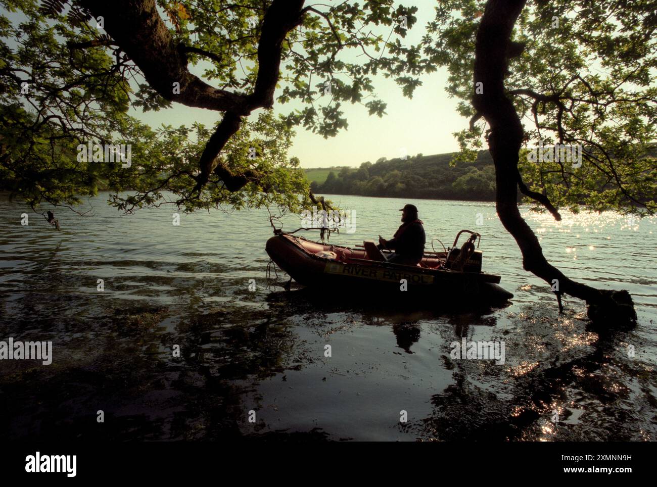 Patrouille fluviale sur la rivière Helford et son estuaire, Cornwall 7 juin 1996 photo de Roger Bamber Banque D'Images