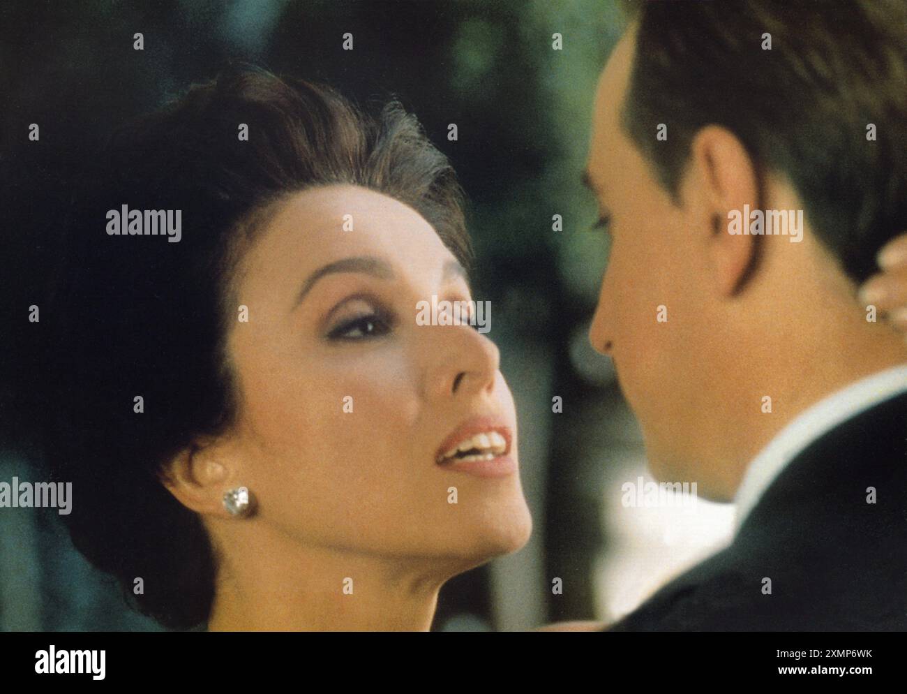 El Amor perjudica seriamente la salud L'amour peut gravement nuire à votre santé année : 1996 Espagne réalisateur : Manuel Gómez Pereira Ana Belén, Juanjo Puigcorbé Banque D'Images