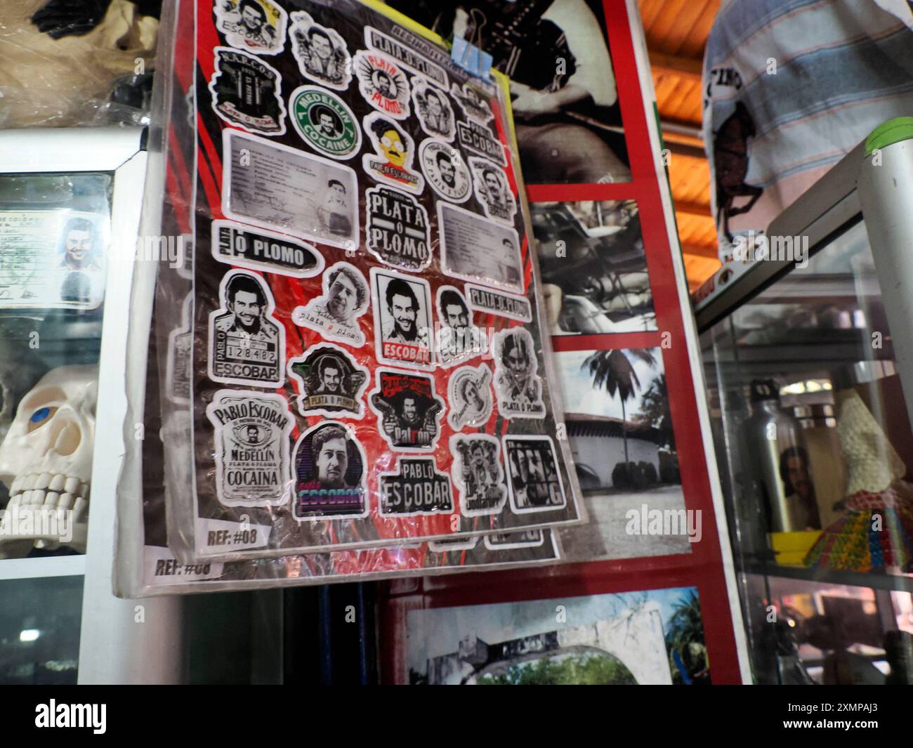 DORADAL, COLOMBIE - 08 JUILLET 2024 la Tienda de Pablo, musée de la boutique touristique Escobar Banque D'Images