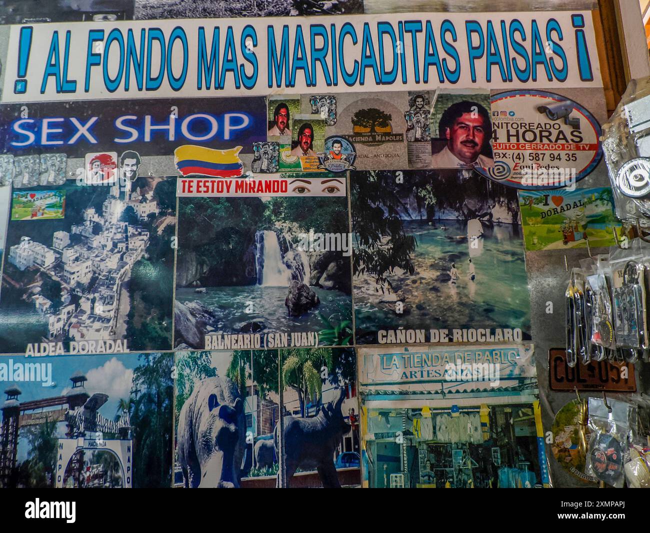 DORADAL, COLOMBIE - 08 JUILLET 2024 la Tienda de Pablo, musée de la boutique touristique Escobar Banque D'Images
