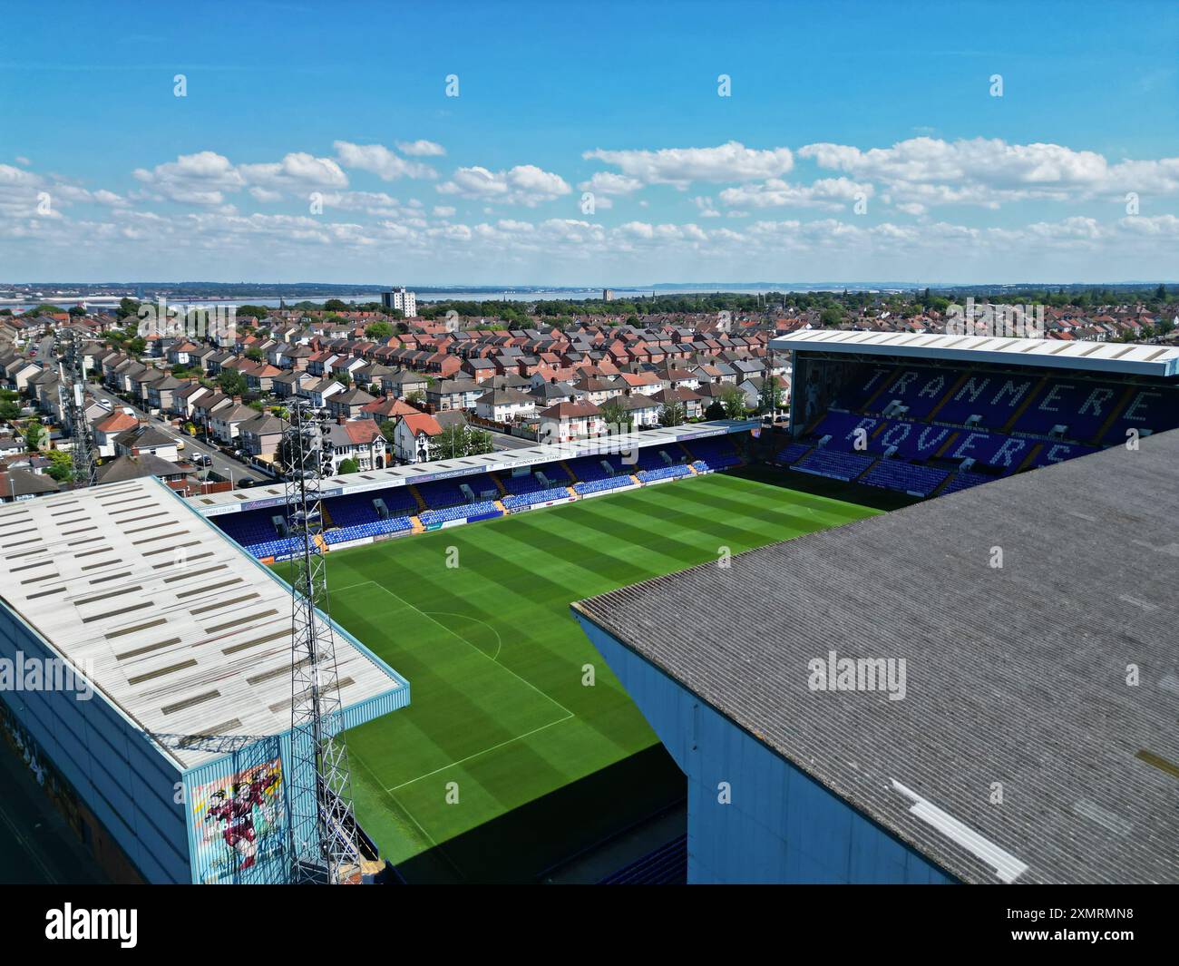 Vue aérienne de Prenton Park, stade du club de football Tranmere Rovers. Banque D'Images