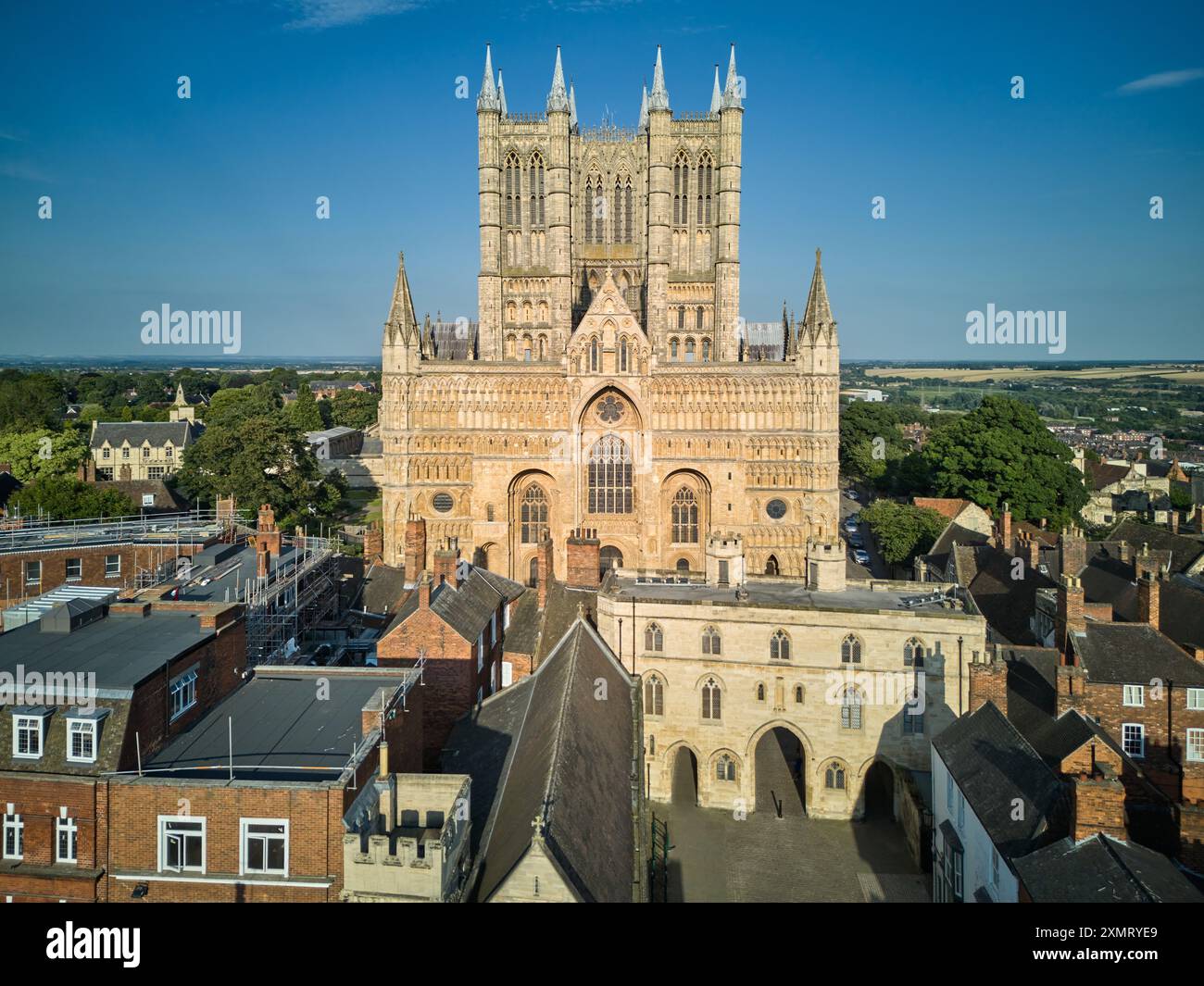 ©Phil Crow 2024 www.philcrow.comLincoln Cathedral, située dans le Lincolnshire, en Angleterre, est un exemple étonnant de l'architecture gothique. Construit à partir de 1 Banque D'Images