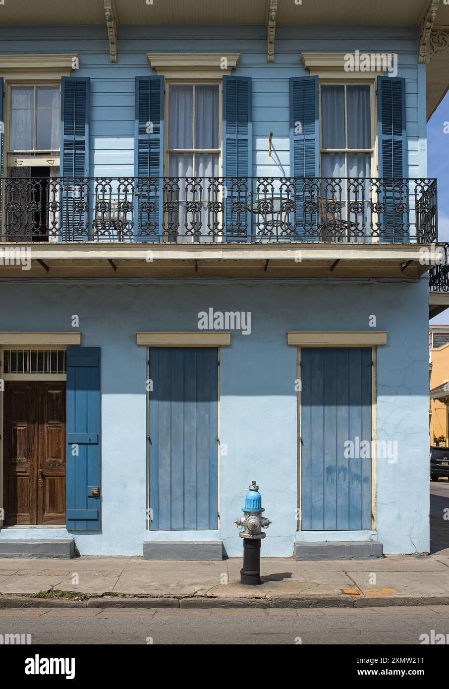 Une maison bleue à la Nouvelle-Orléans. Banque D'Images