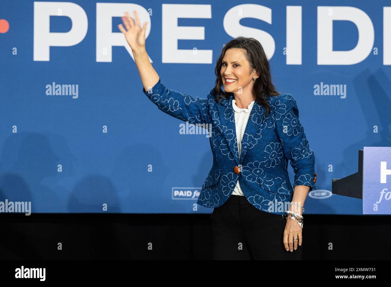 Gretchen Whitmer, gouverneur du Michigan, assiste à un rassemblement de soutien à Harris pour la présidence avec Josh Shapiro, gouverneur de Pennsylvanie à la Wissahickon High School à Ambler, PA le 29 juillet 2024 Banque D'Images