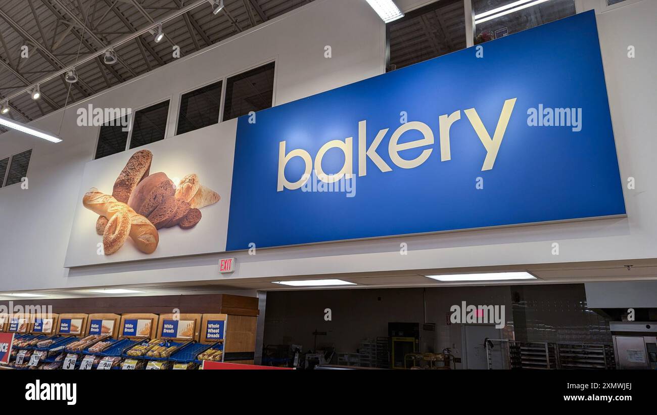 Gros plan d'une enseigne de boulangerie sur le mur à l'intérieur d'un Superstore à Coquitlam. Banque D'Images