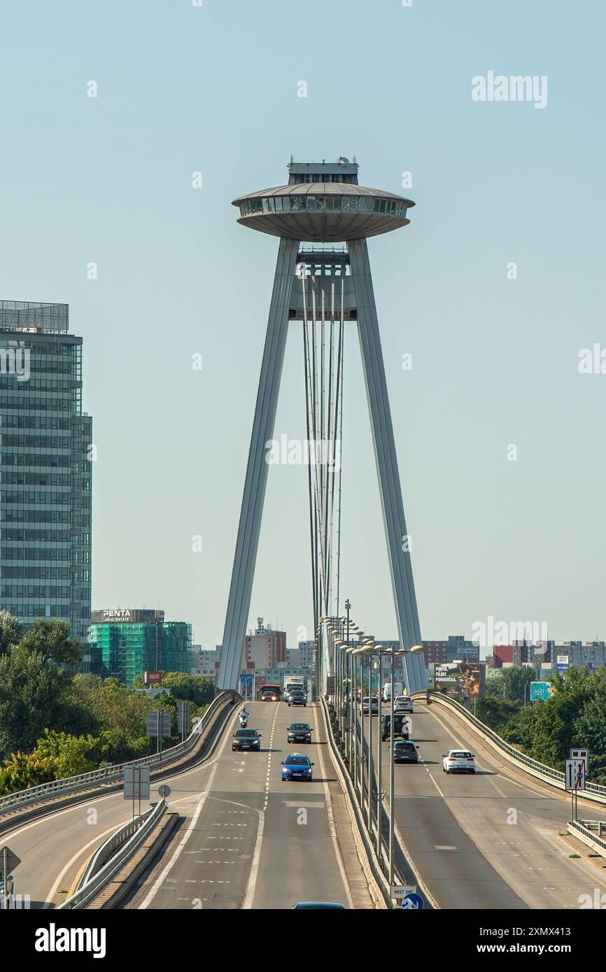 Pont SNP, Bratislava, Slovaquie Banque D'Images
