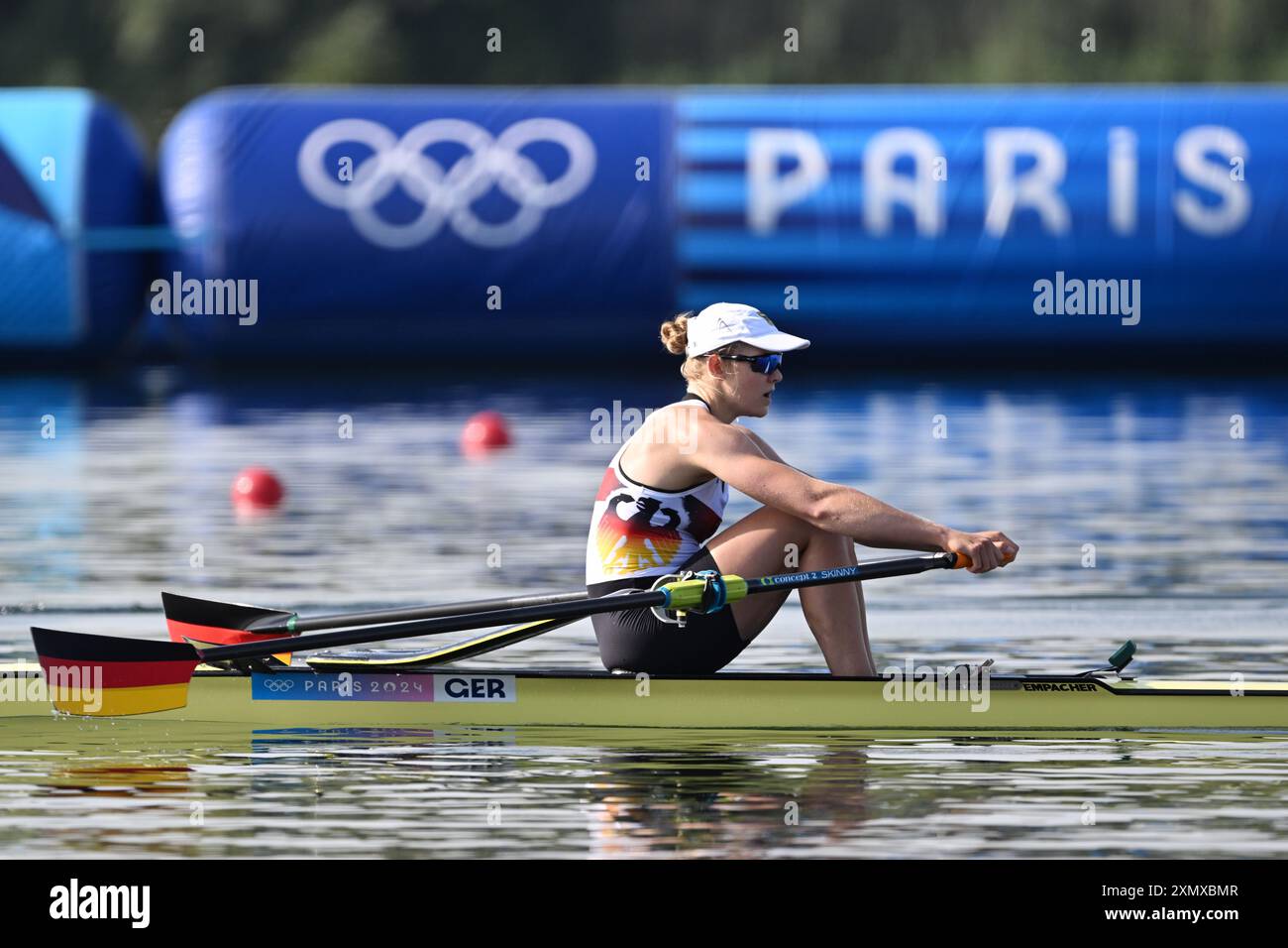 Vaires sur Marne, France. 30 juillet 2024. Aviron : Jeux olympiques, préliminaires, sculls simples, femmes, Alexandra Föster allemande en action. Crédit : Sebastian Kahnert/dpa/Alamy Live News Banque D'Images