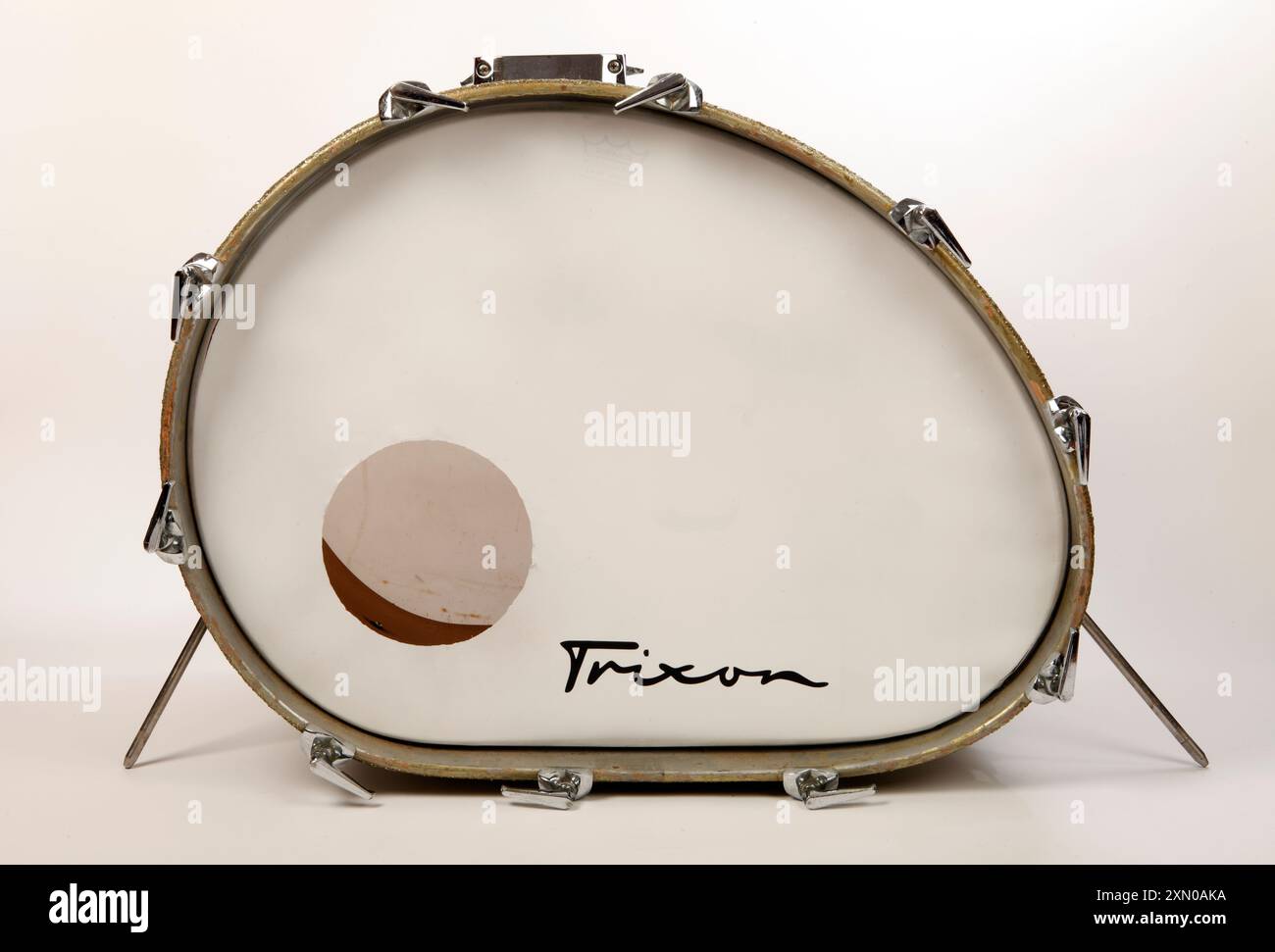 Trixon Eliptical Bass Drum, légendaire instrument elliptique / ellipsoïde unique conçu pour être joué avec deux pédales à la fois. Banque D'Images