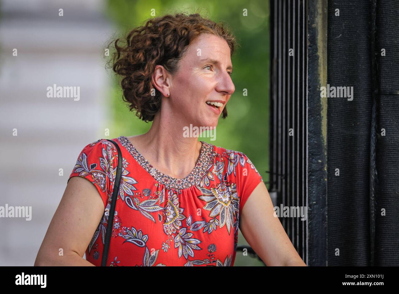 Londres, Royaume-Uni. 29 juillet 2024. Anneliese Dodds, ministre d'État au développement au Foreign Commonwealth and Development Office, ministre des femmes et de l'égalité, députée d'Oxford East. Plusieurs ministres retournent à Downing Street après avoir quitté le Parlement. Plus tôt, Angela Rayner a révélé son plan de logement dans une déclaration au Parlement. Crédit : Imageplotter/Alamy Live News Banque D'Images