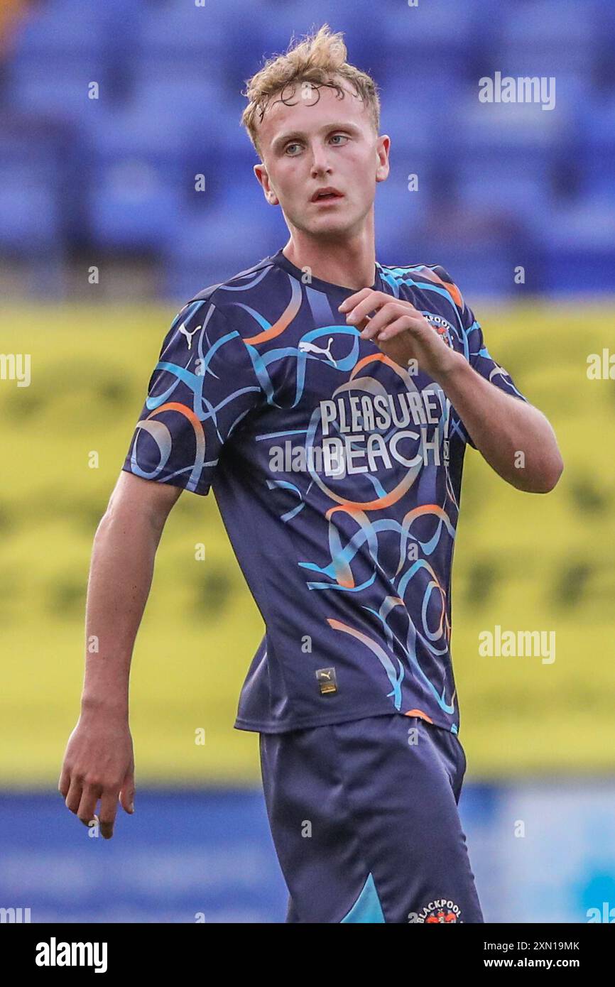 Ryan Finnigan de Blackpool lors du match amical de pré-saison Tranmere Rovers vs Blackpool à Prenton Park, Birkenhead, Royaume-Uni, le 30 juillet 2024 (photo par Alfie Cosgrove/News images) Banque D'Images