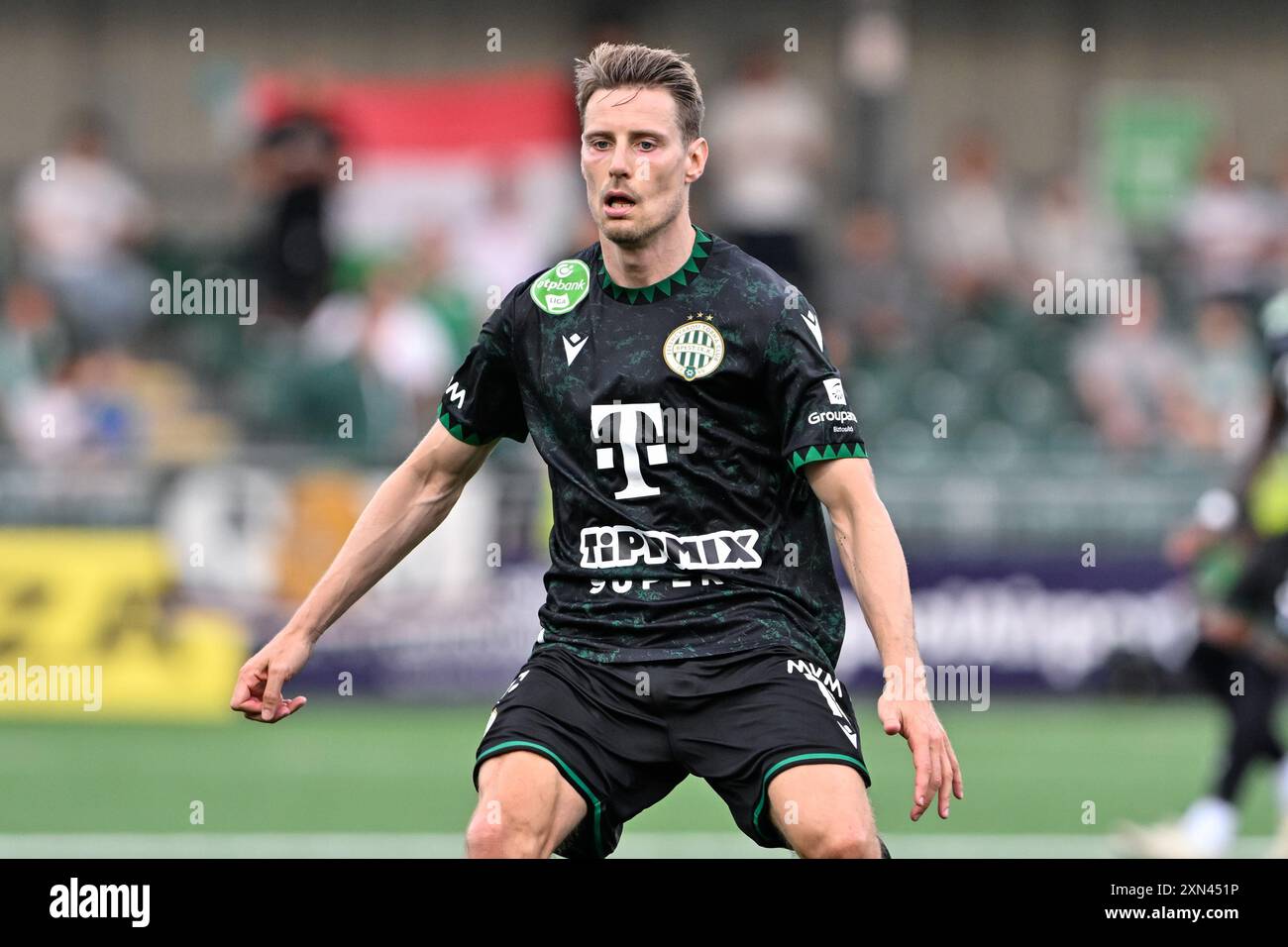 Kristoffer Zachariassen de Ferencváros lors du deuxième tour de qualification de la Ligue des champions de l'UEFA, les New Saints vs Ferencváros au Park Hall Stadium, Oswestry, Royaume-Uni, le 30 juillet 2024 (photo de Cody Froggatt/News images) Banque D'Images