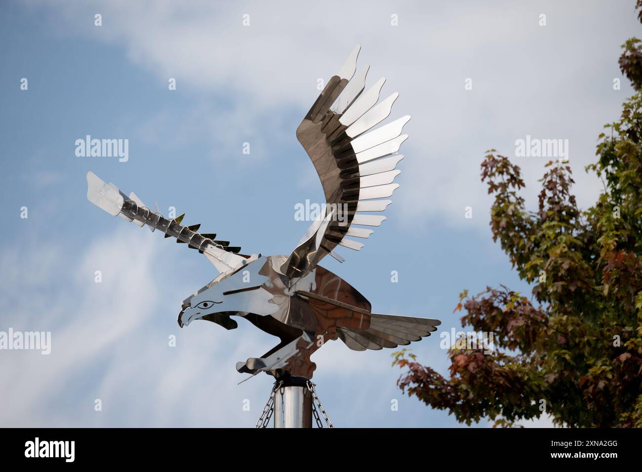 Sculpture de l'aigle, centre-ville de West Bromwich, Sandwell, West Midlands, Angleterre, Royaume-Uni Banque D'Images