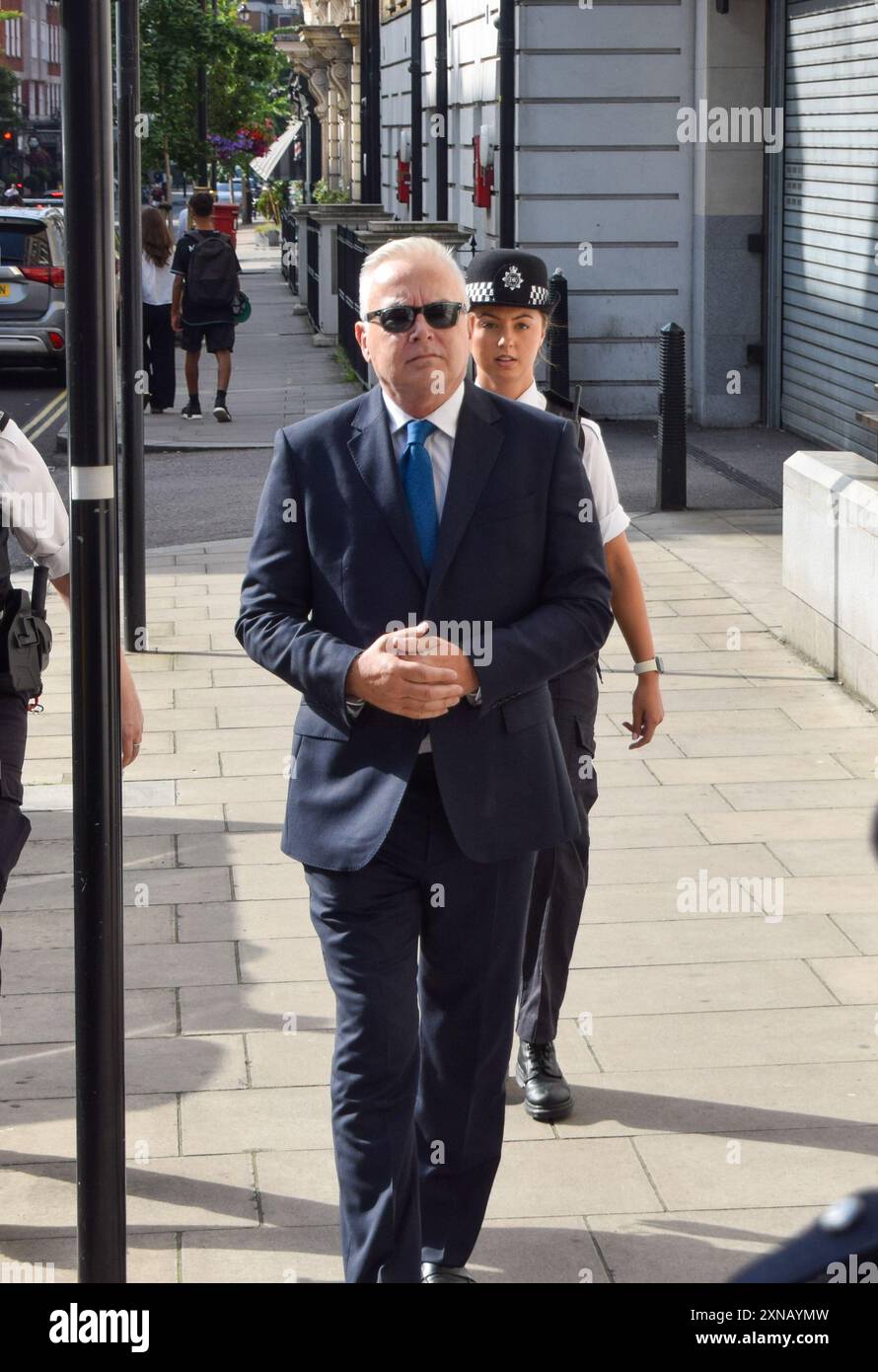 Londres, Angleterre, Royaume-Uni. 31 juillet 2024. HUW EDWARDS arrive à Westminster Magistrates court. Le présentateur de la BBC a été accusé d'avoir fait des images indécentes d'enfants. (Crédit image : © Vuk Valcic/ZUMA Press Wire) USAGE ÉDITORIAL SEULEMENT! Non destiné à UN USAGE commercial ! Banque D'Images
