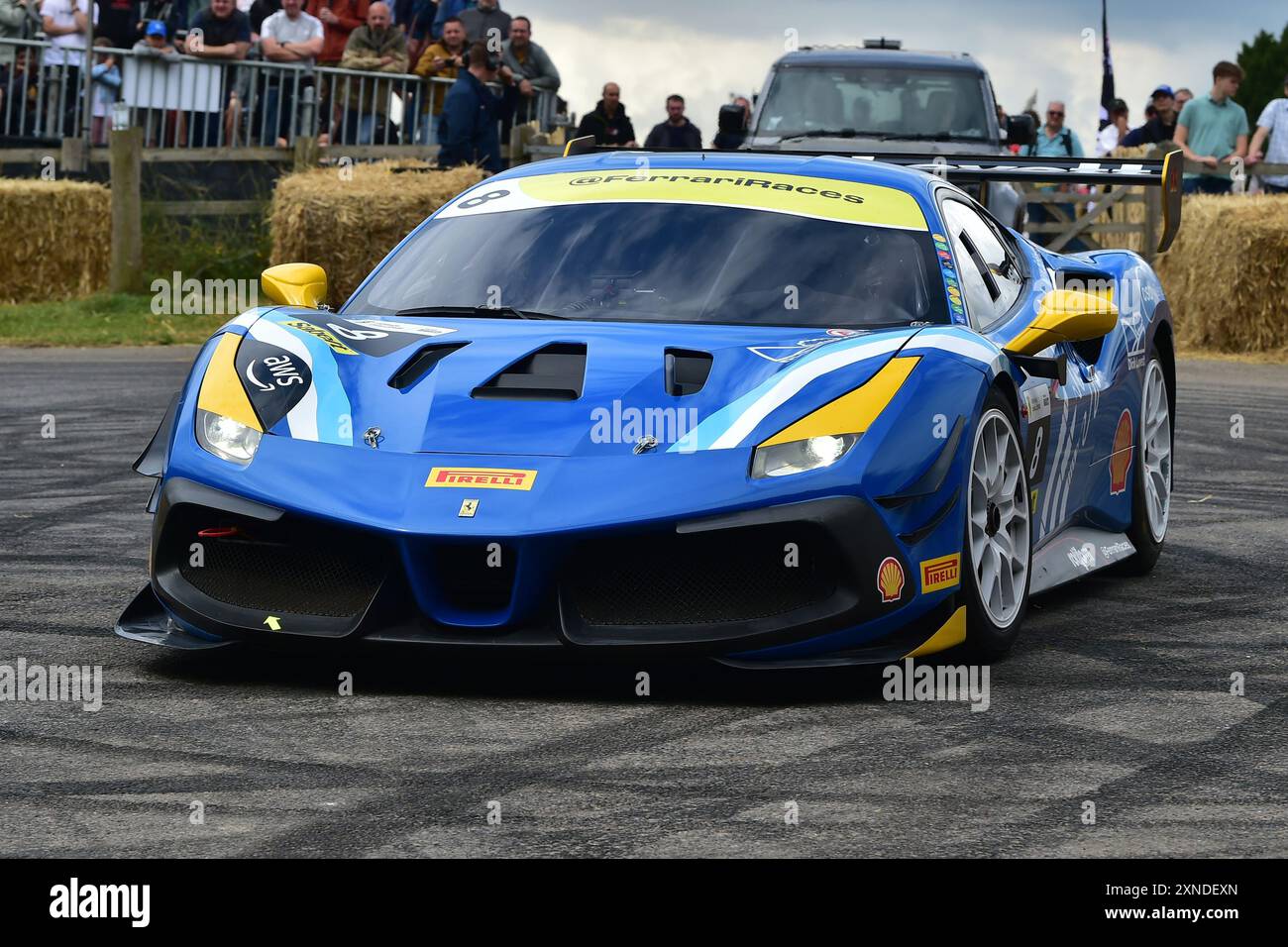 Robert Rees, Ferrari 488 Challenge Evo, Horseless to Hybrid - The future of Speed, une sélection des mondes les plus innovants et technologiques Banque D'Images