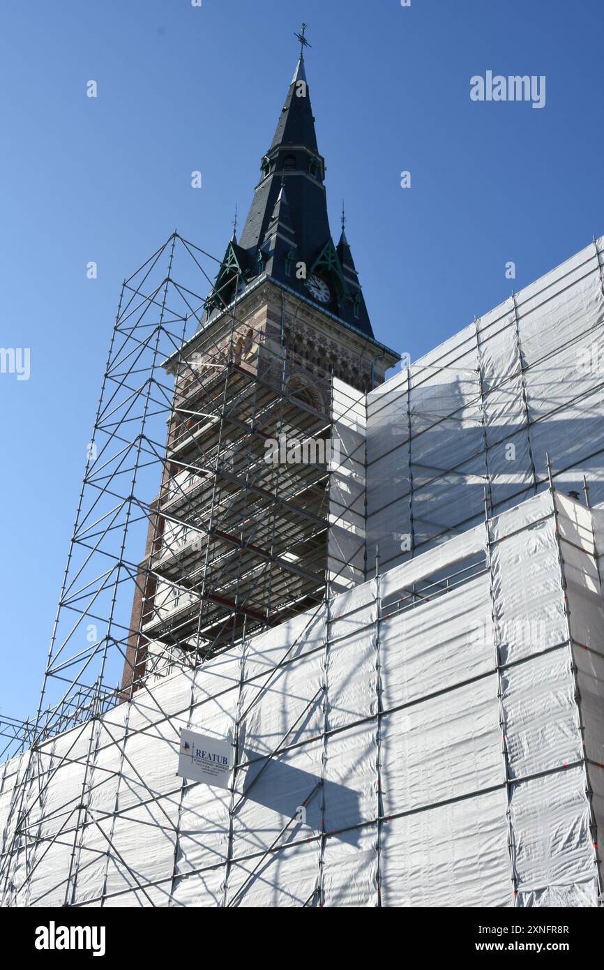 La basilique Sainte-Maxellende de Caudry est une basilique catholique, située à Caudry, dans le département du Nord, dans la région hauts-de-France. Banque D'Images