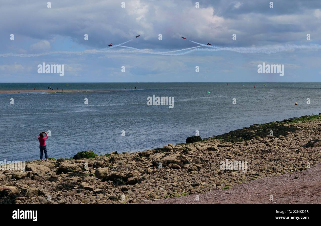 Les flèches rouges s'affichent au salon aérien de Teignmouth 2024. Banque D'Images