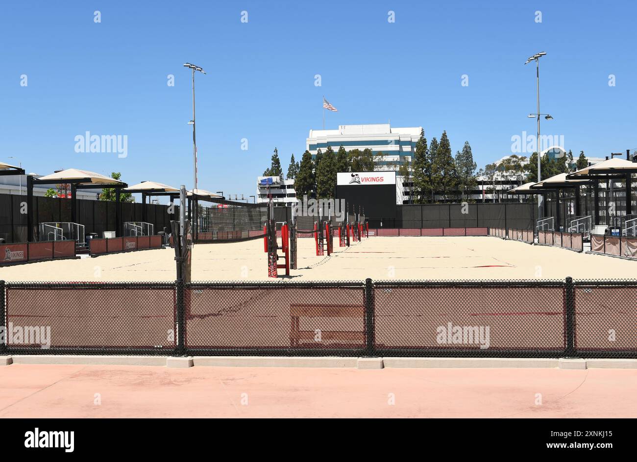 LONG BEACH, CALIFORNIE - 28 JUILLET 2024 : les terrains de volley-ball sur le campus de long Beach City College, LBCC. Banque D'Images
