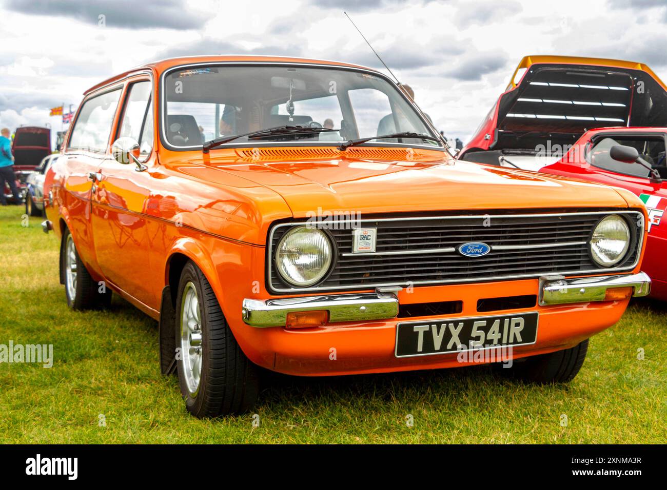 1977 orange vintage classique Mark 2 Ford Escort Estate UK Banque D'Images