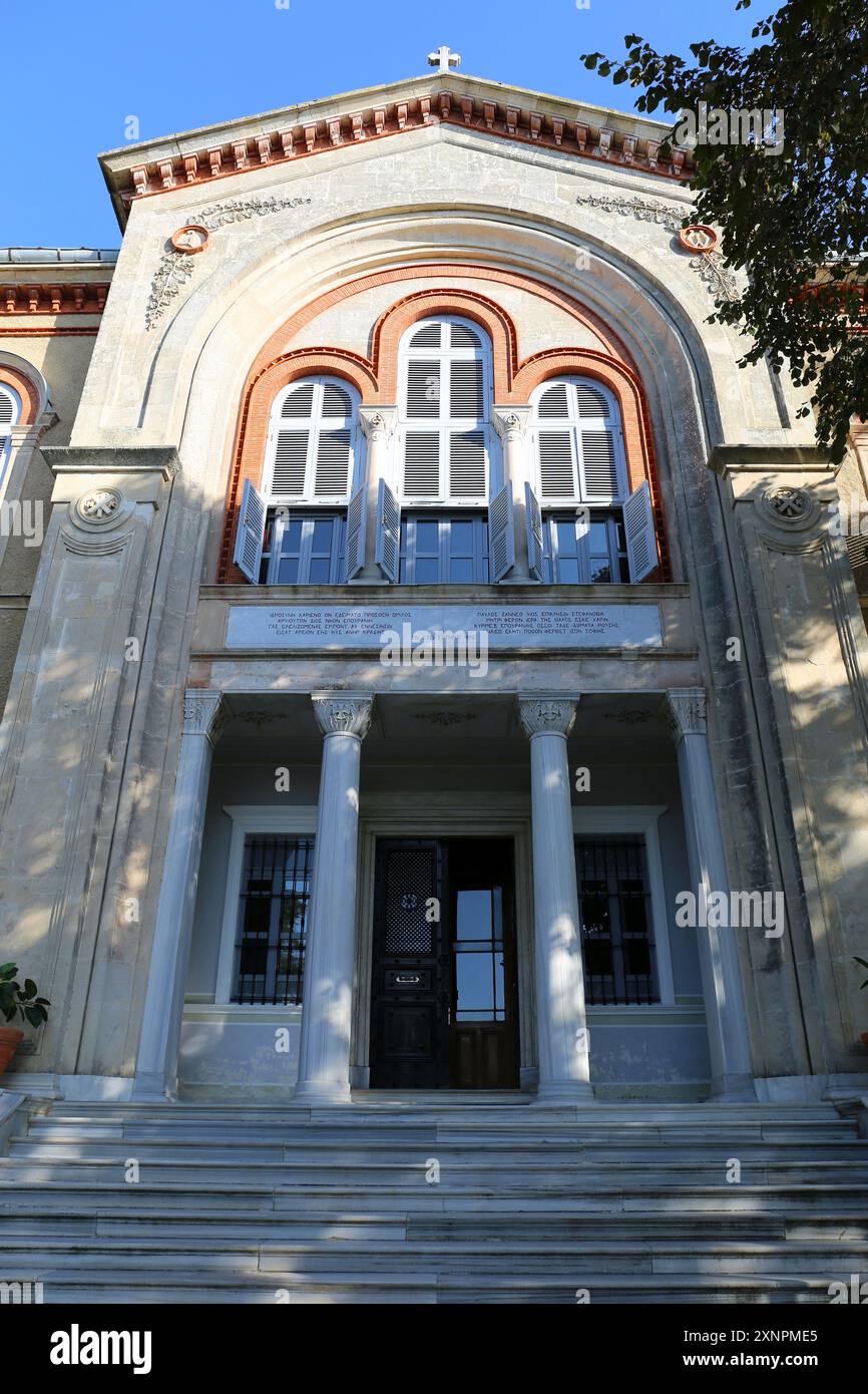 HEYBELIADA, ISTANBUL, TURQUIE-05 NOVEMBRE 2021 : le séminaire de Halki, anciennement l'école théologique de Halki Banque D'Images