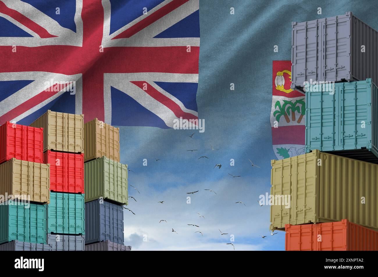 Drapeau de Fidji et grande pile de conteneurs de fret maritime dans les docks avec fond de ciel en gros plan Banque D'Images