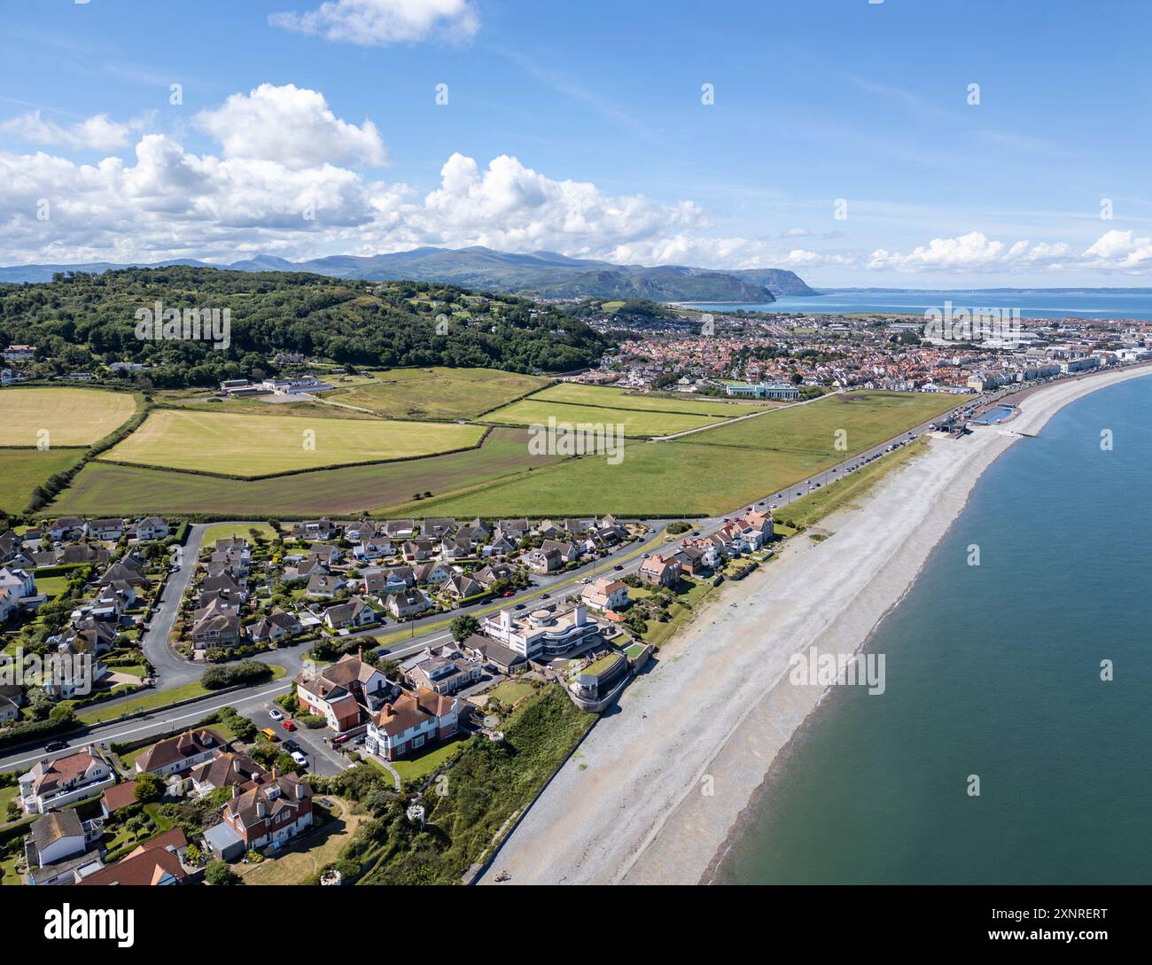 Ville et baie de Llandudno sur la côte nord du pays de Galles, Grande-Bretagne Banque D'Images