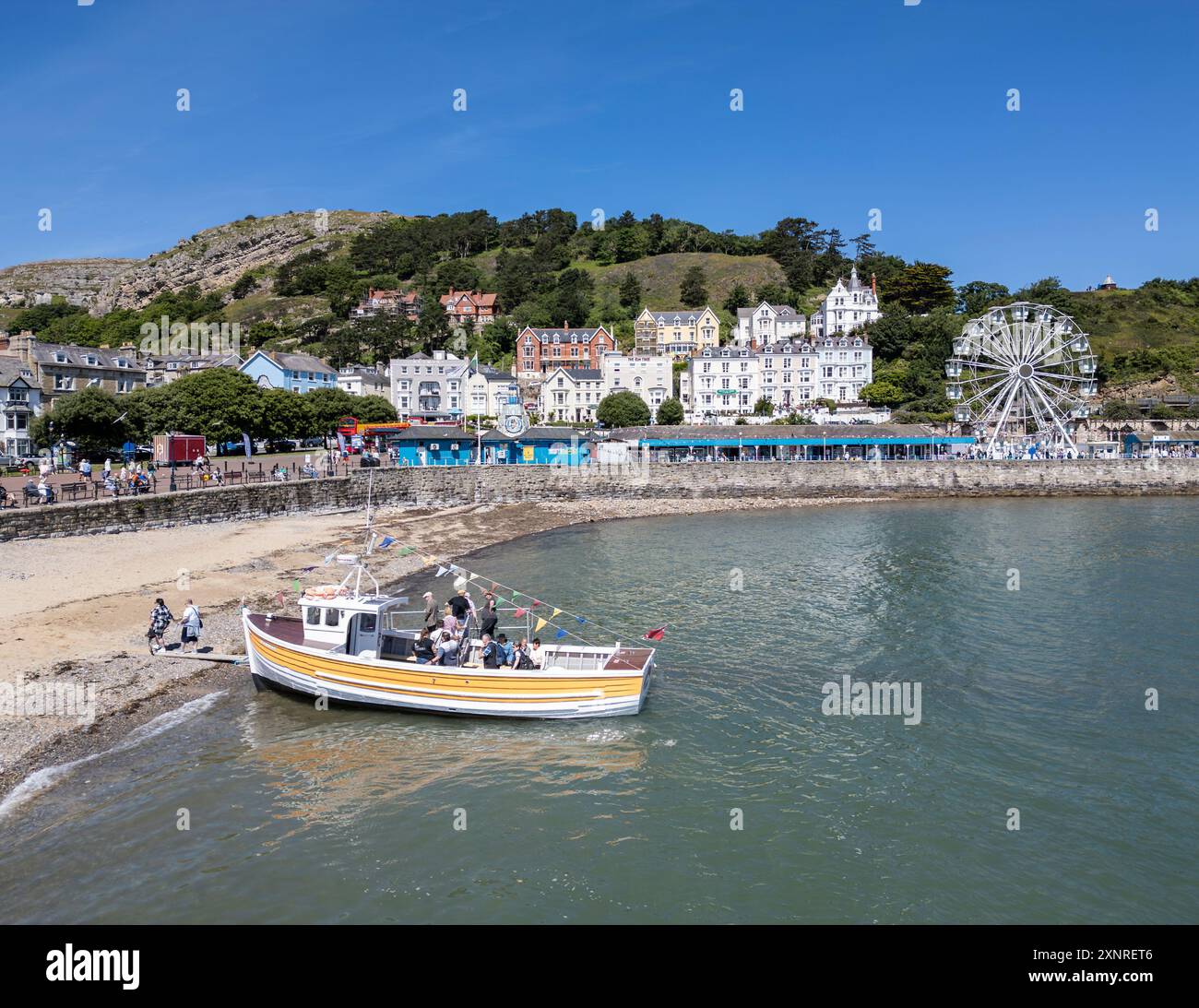 Bateau d'excursion Seabourne sur la jetée de la baie de Llandudno, au nord du pays de Galles, en Grande-Bretagne Banque D'Images