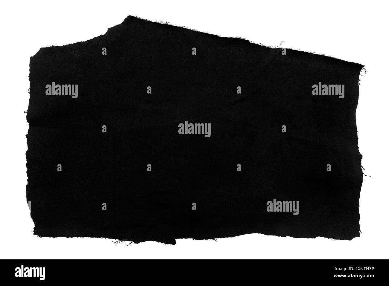 Un morceau de tissu noir déchiré sur un fond blanc. Isolat textile Banque D'Images Un morceau de tissu noir déchiré sur un fond blanc. Isolat textile Banque D'Images