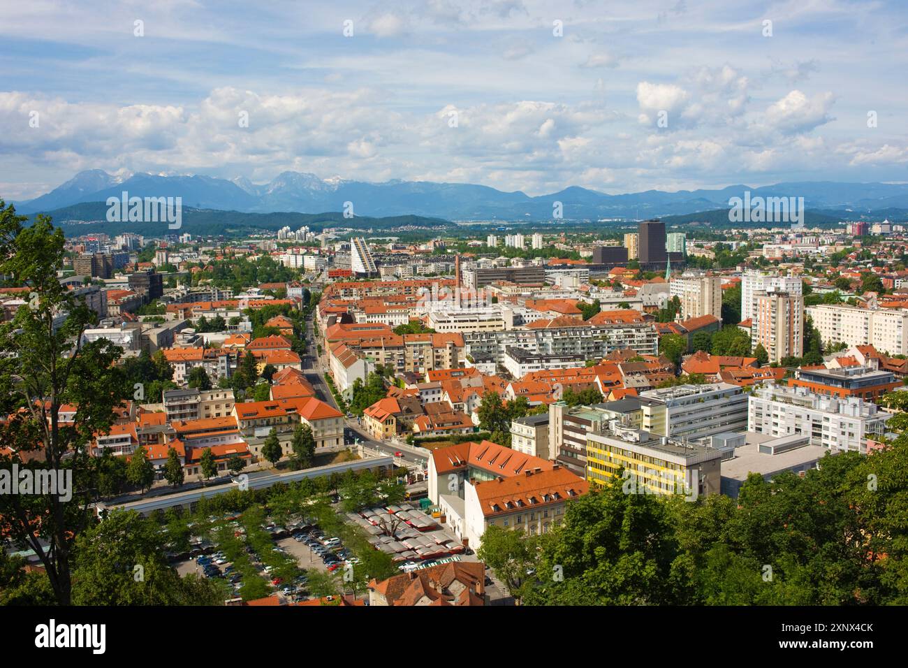 Vue aérienne de la ville depuis Castle Hill, Ljubljana, Slovénie, Europe Banque D'Images