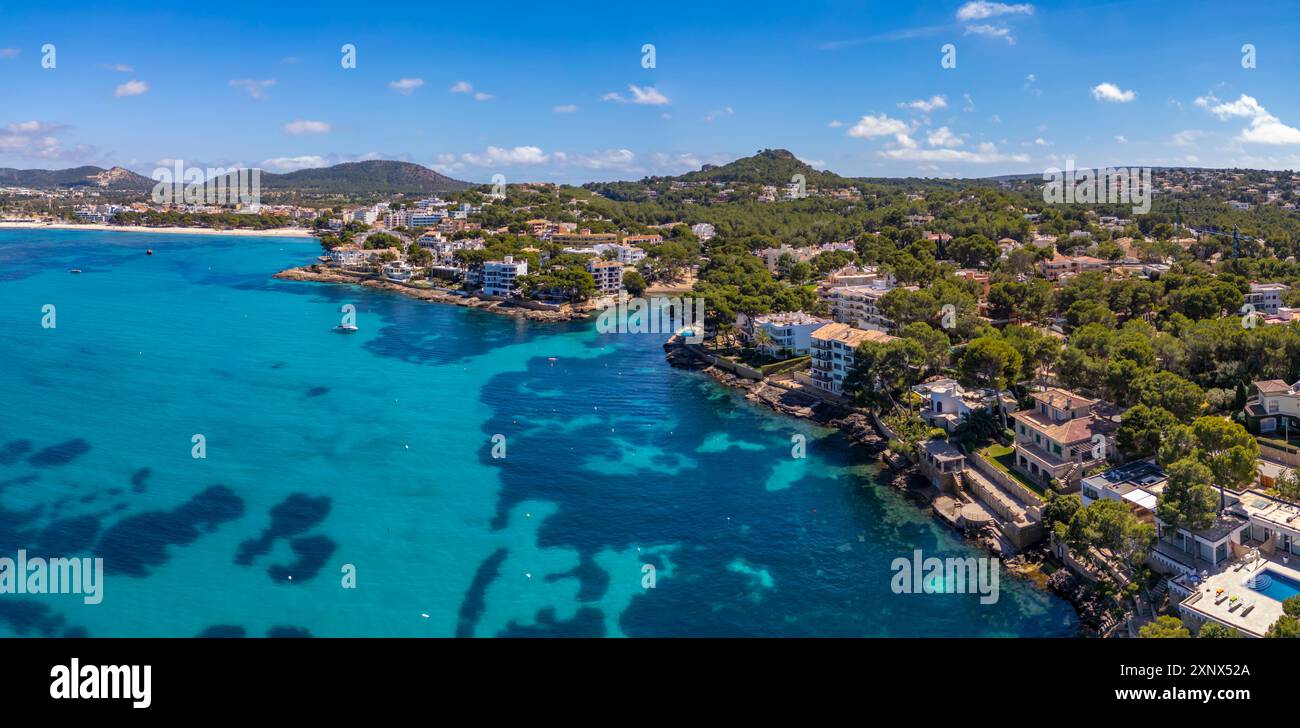 Vue aérienne de la mer turquoise et Santa Ponsa, Majorque, îles Baléares, Espagne, Méditerranée, Europe Banque D'Images