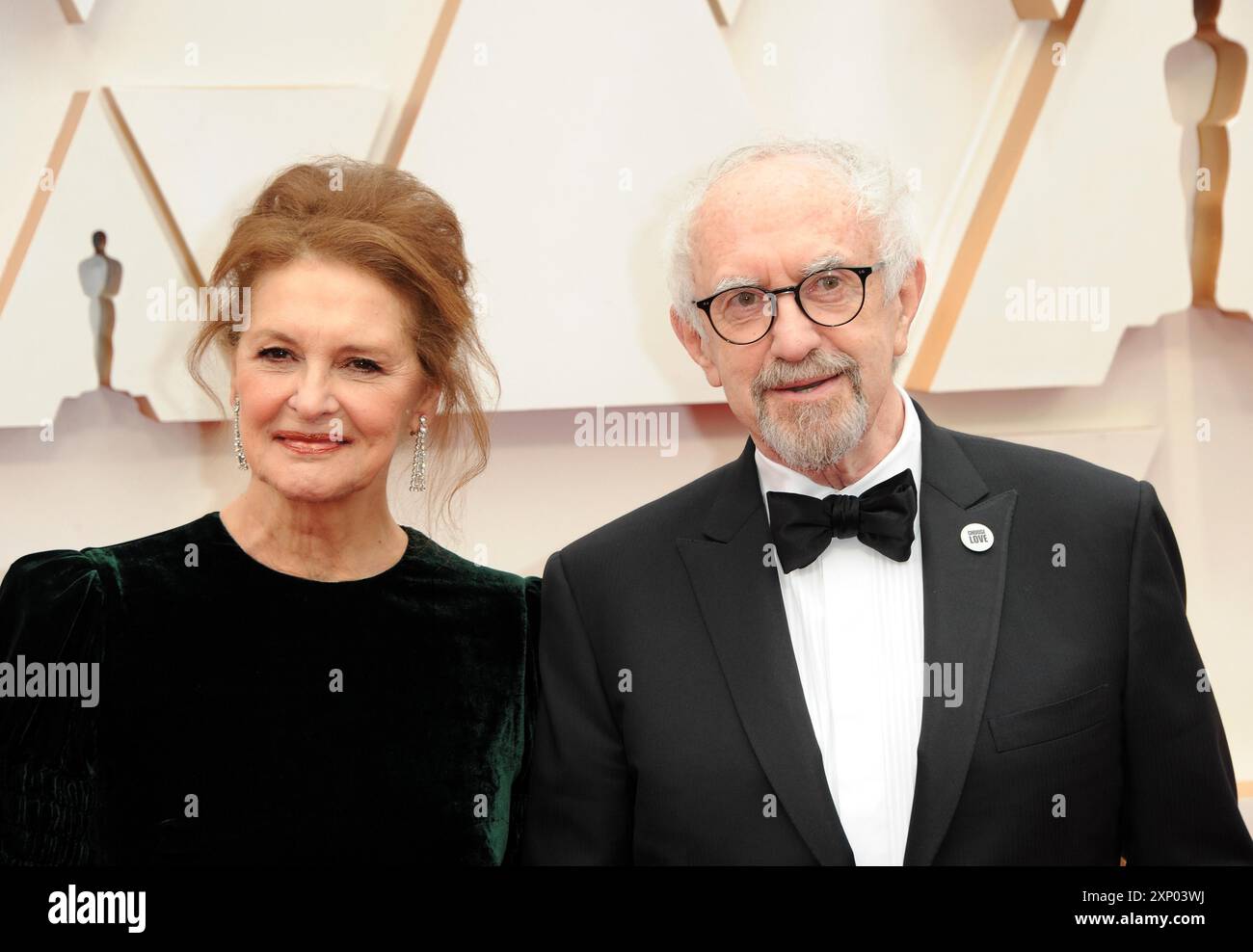 Kate Fahy et Jonathan Pryce lors de la 92e cérémonie des Oscars qui s'est tenue au Dolby Theatre à Hollywood, États-Unis, le 9 février 2020 Banque D'Images