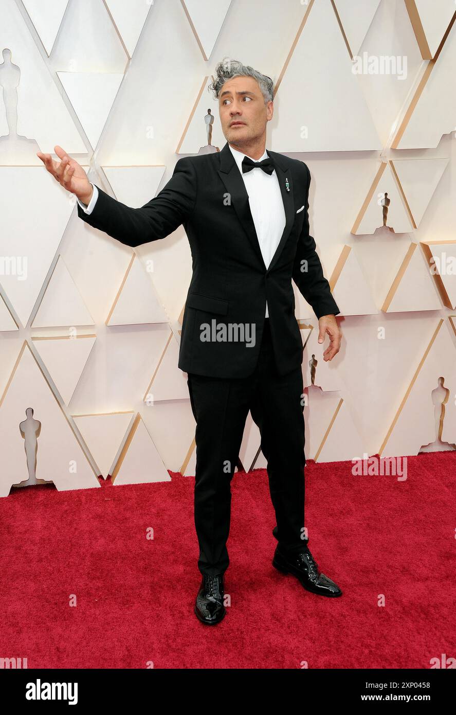 Taika Waititi lors de la 92e cérémonie des Oscars qui s'est tenue au Dolby Theatre à Hollywood, aux États-Unis, le 9 février 2020 Banque D'Images