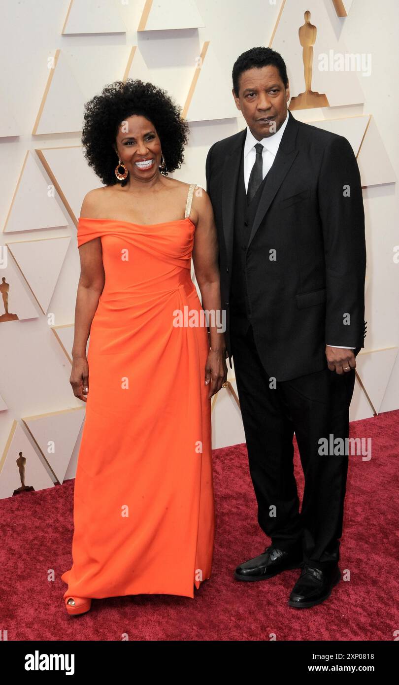 Pauletta Washington et Denzel Washington lors de la 94e cérémonie annuelle des Oscars qui s'est tenue au Dolby Theatre de Los Angeles, États-Unis, le 27 mars 2022 Banque D'Images