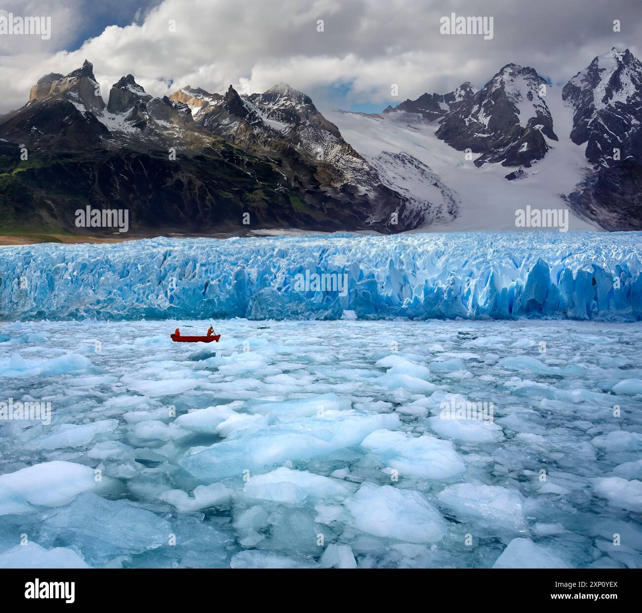 Glacier dans le champ de glace de Patagonie du Nord dans le sud du Chili. Banque D'Images