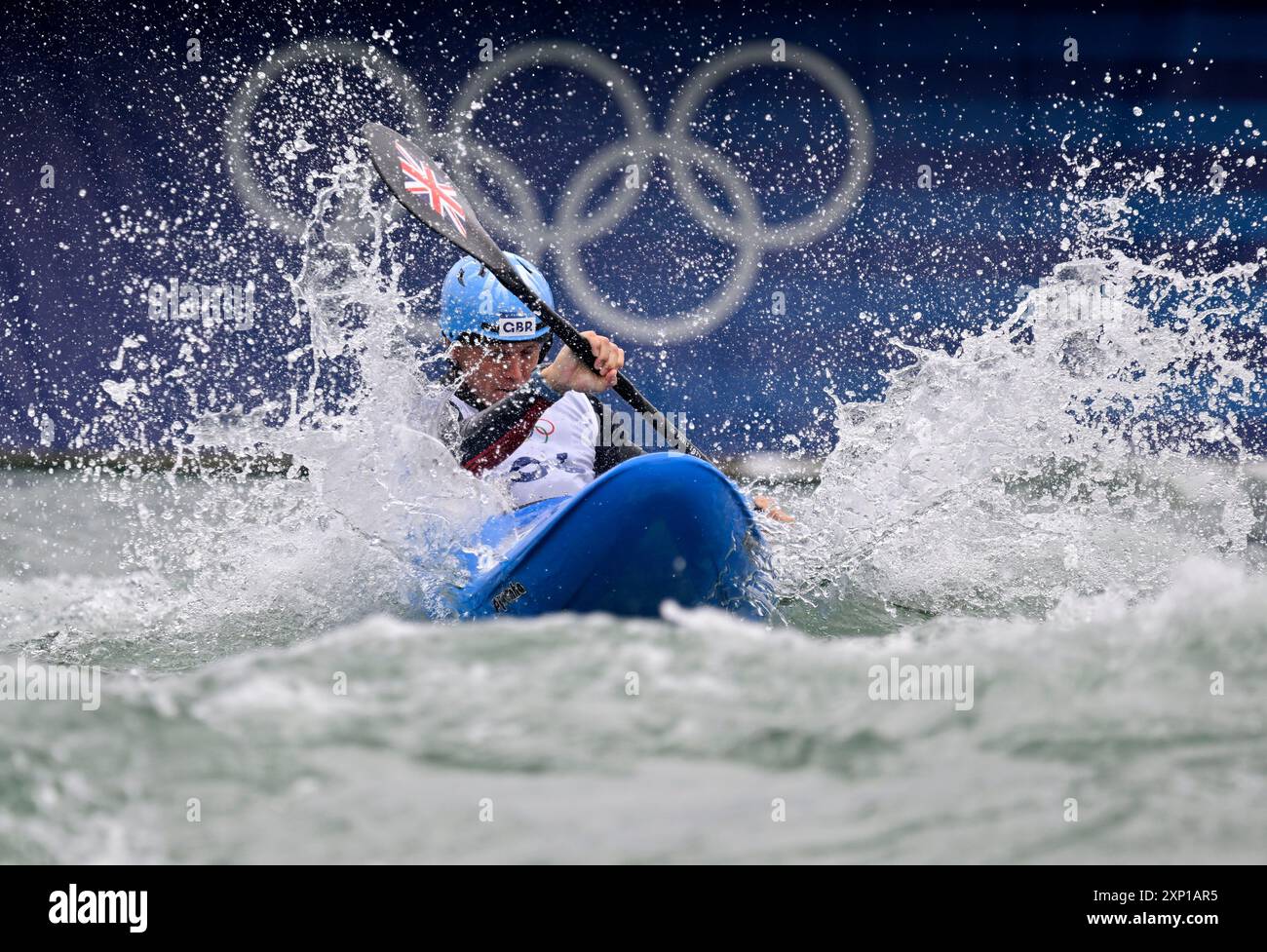 Paris, France. 02 août 2024. Jeux Olympiques de Paris 2024. Kayak Cross. Stade nautique olympique. Paris. Joseph Clarke (GBR) dans le contre-la-montre kayak Cross lors des Jeux olympiques de Paris 2024 au stade olympique nautique, France. Crédit : Sport in Pictures/Alamy Live News Banque D'Images
