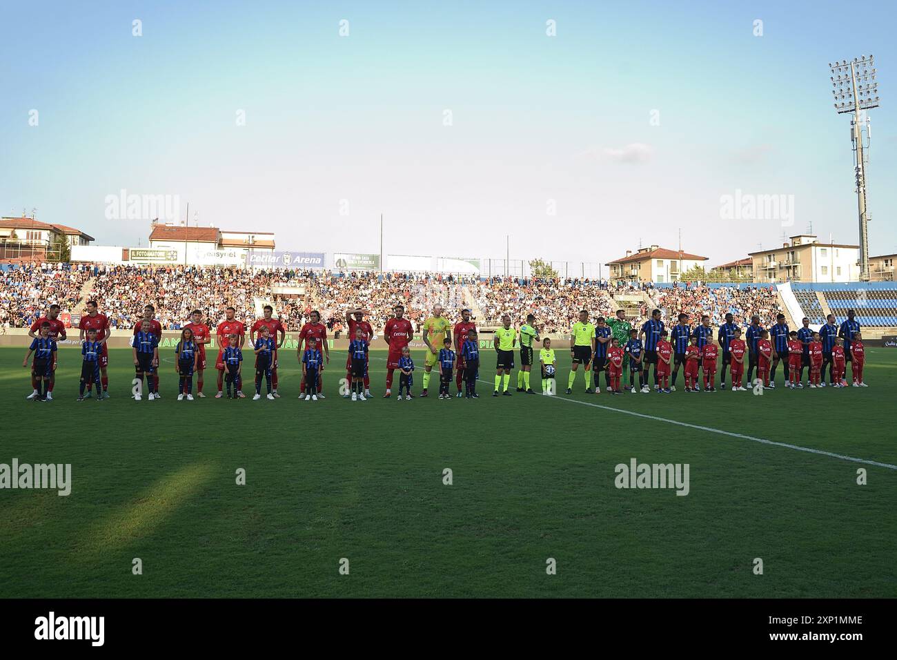 Formation des joueurs pendant Pisa SC vs Inter - FC Internazionale, match amical de football à Pise, Italie, le 02 août 2024 Banque D'Images