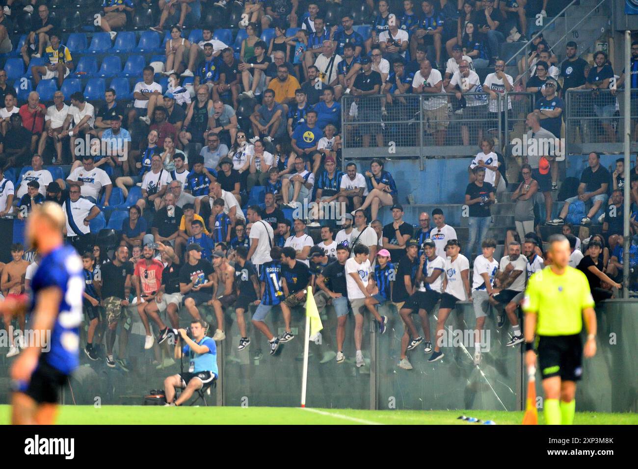 Fans de l'Inter pendant Pise SC vs Inter - FC Internazionale, match amical de football à Pise, Italie, 02 août 2024 Banque D'Images