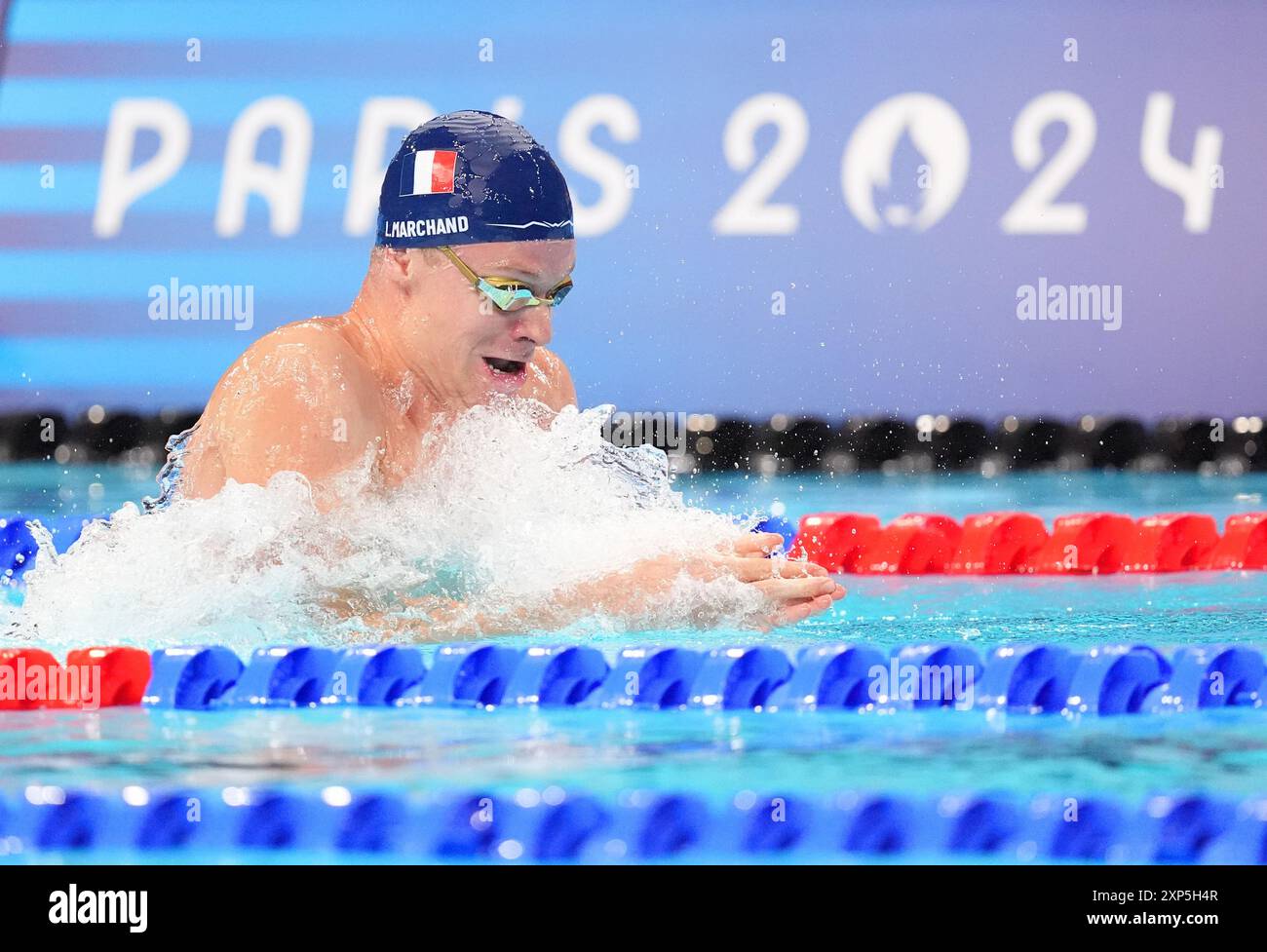 Paris, France. 03 août 2024. Léon Marchand, de France, participe à la finale de la finale du relais mixte 4x100m aux Jeux Olympiques de Paris 2024 à l'Arena le Défense à Paris, France, le samedi 3 août 2024. Photo de Richard Ellis/UPI crédit : UPI/Alamy Live News Banque D'Images