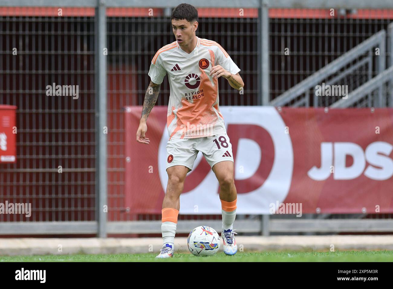 Rieti, Italie. 03 août 2024. Matias Soule de L'AS Roma lors du match amical entre Roma et Olympiakos au stade Manlio Scopigno, Rieti, Italie, le 03 août 2024. (Crédit photo : massimo insabato/Alamy Live News Banque D'Images