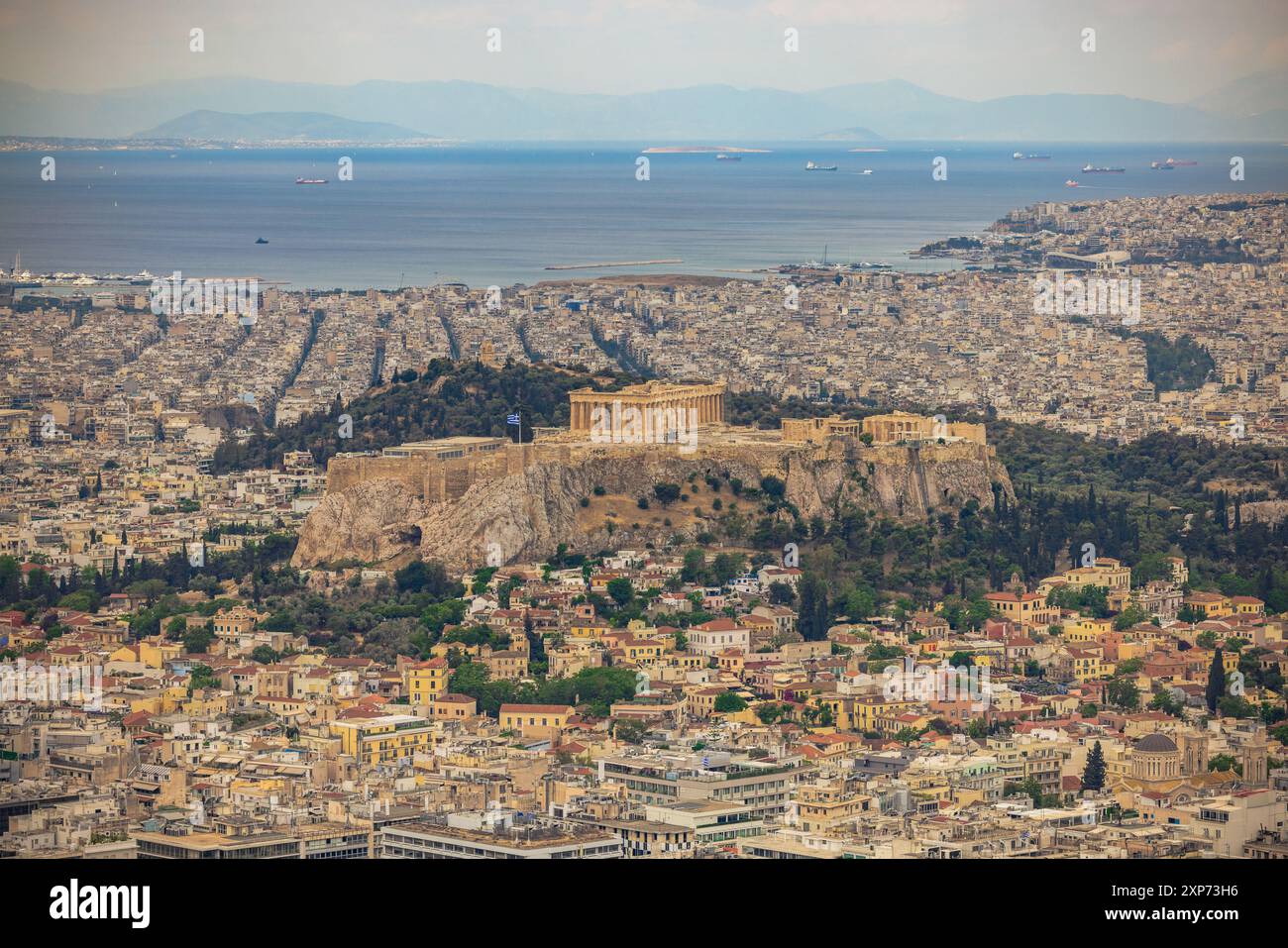 Athènes, Grèce, 5 mai 2024 : vue panoramique de la ville d'Athènes depuis la colline Lycabettuds, Grèce Banque D'Images