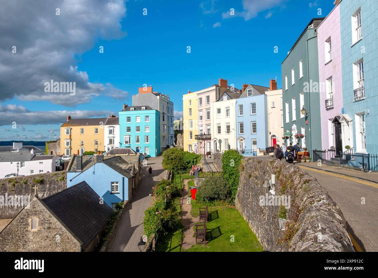 Une journée d'été ensoleillée à Tenby, Pembrokeshire, pays de Galles. Banque D'Images