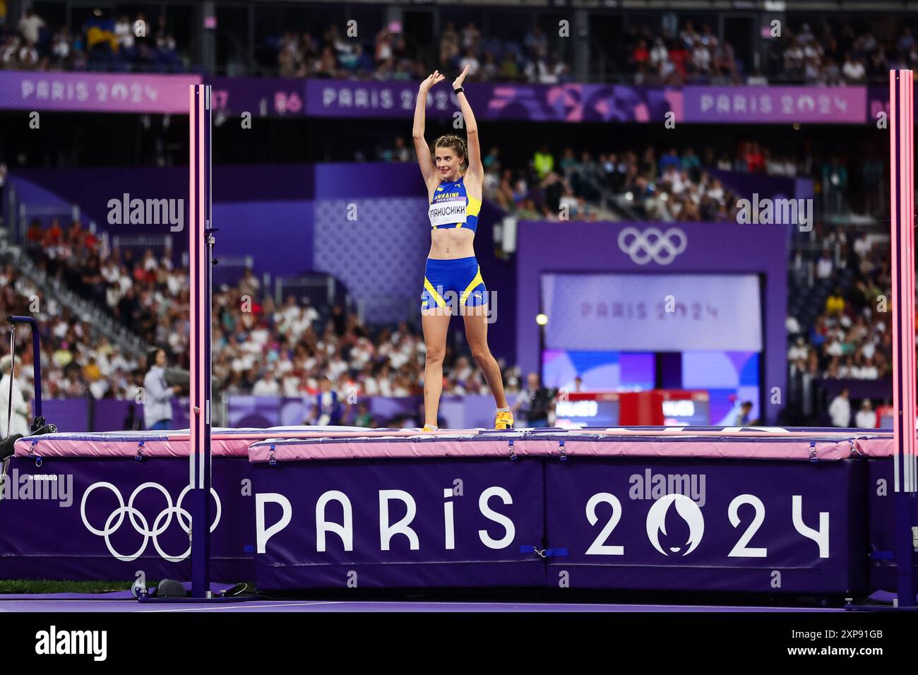 paris-france-4-ao-t-2024-l-ukrainienne-yaroslava-mahuchikh-remporte