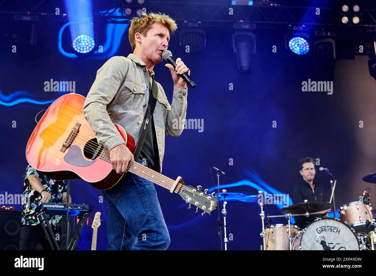 James Blunt live beim Sommerfestival 2024 unter dem motto 'Beats, Bands und Beach' in der Autostadt. Wolfsburg, 04.08.2024 Banque D'Images