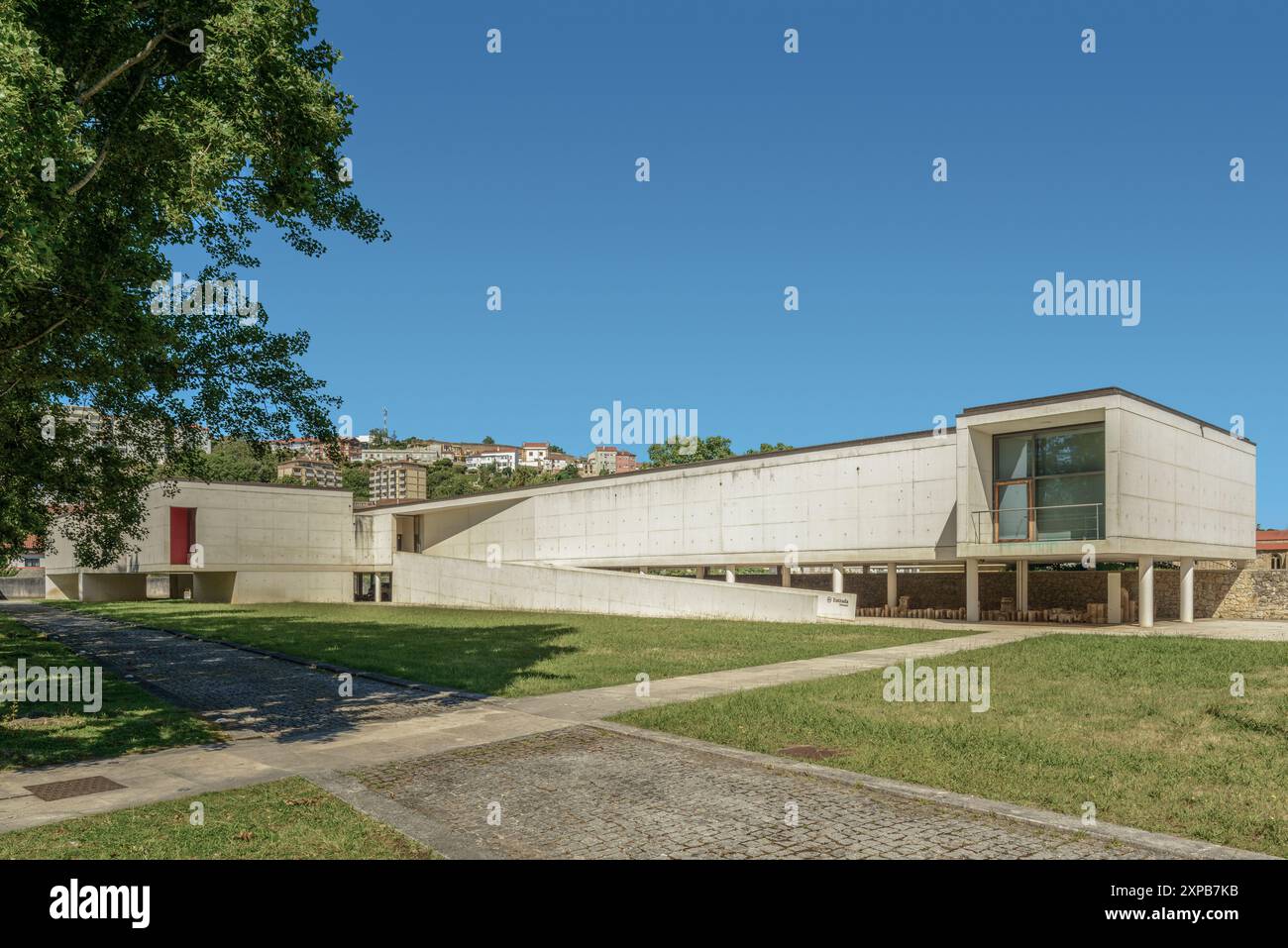 Centre d'interprétation de Santa Clara le Vieux (Centro de Interpretação de Santa Clara a Velha) dans la ville portugaise de Coimbra, Portugal Banque D'Images