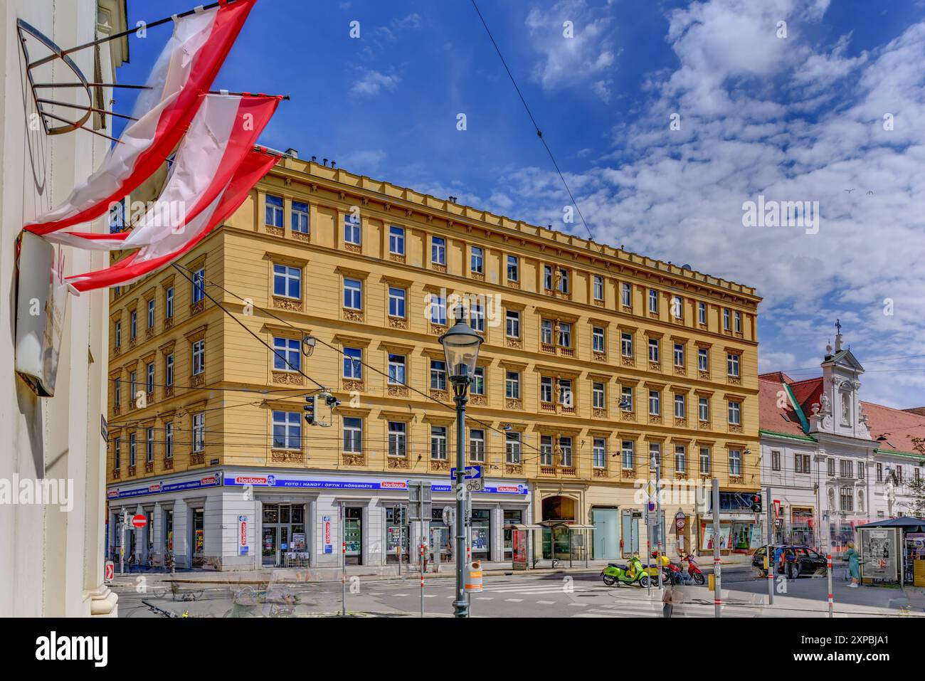 Haus Taborstraße 18, ehemaliges Grand Hotel National, erbaut 1873 von Ludwig Förster und Theophil Hansen, heute Wohnhaus // Vienna, Taborstraße 18, fo Banque D'Images